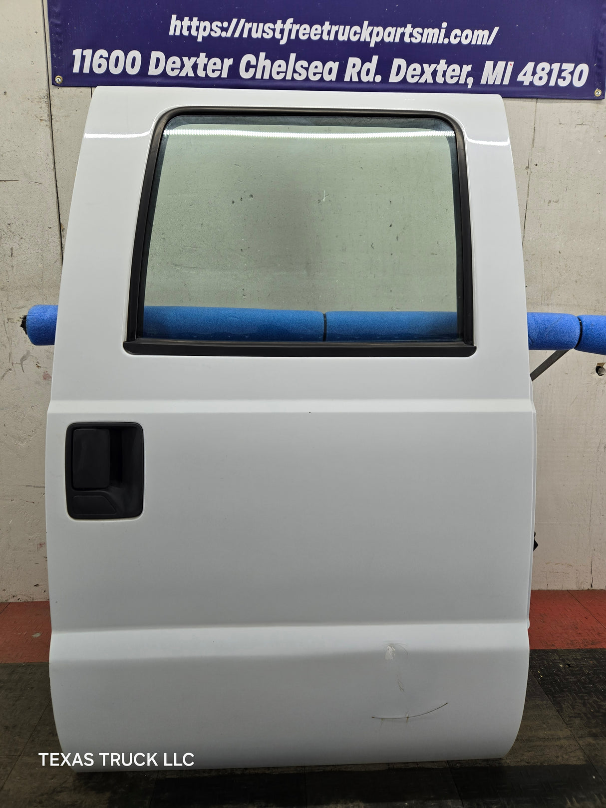 1999-2016 Ford Super Duty F250 F350 F450 F550 RH Crew Cab Passenger Side Rear Door