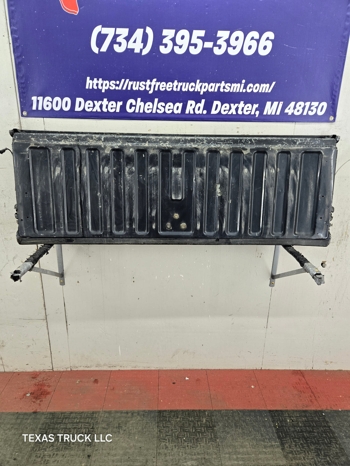 1999-2007 Chevrolet Silverado / GMC Sierra 1500 2500 3500 Tailgate