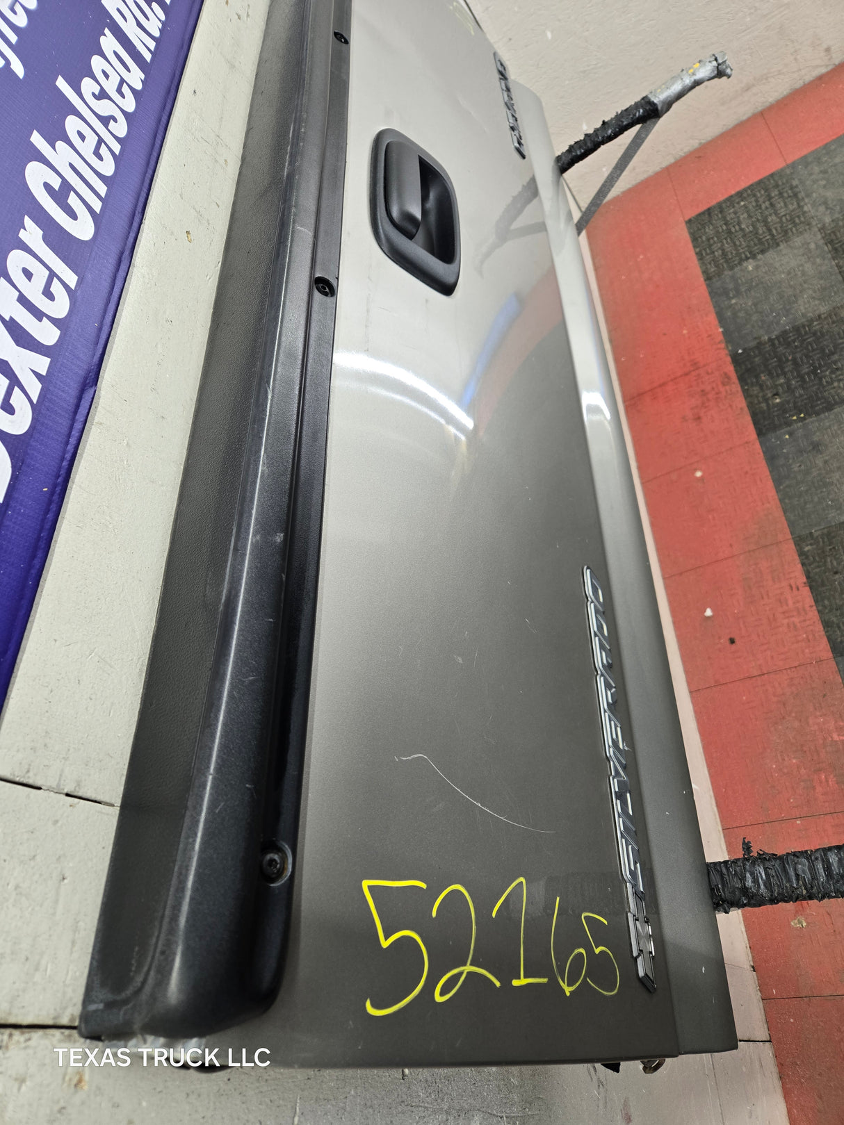 1999-2007 Chevrolet Silverado / GMC Sierra 1500 2500 3500 Tailgate