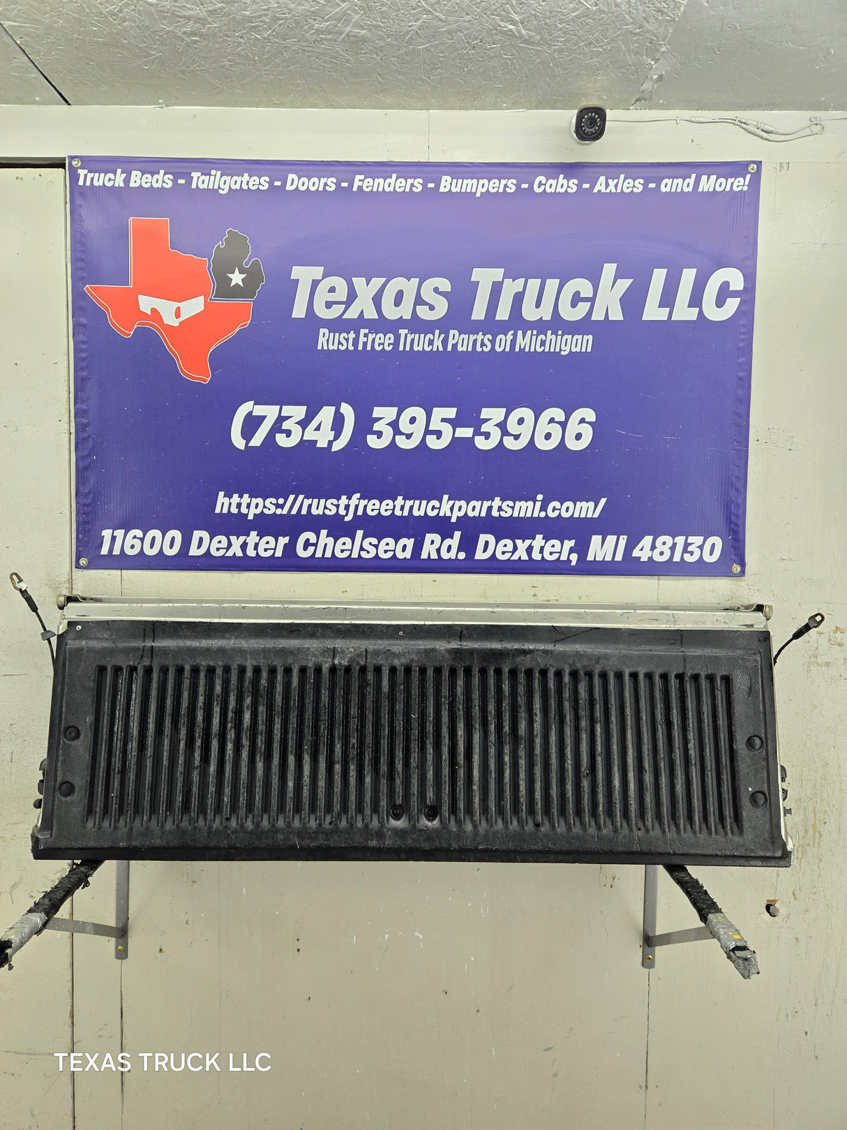 1999-2007 Chevrolet Silverado / GMC Sierra 1500 2500 3500 Tailgate