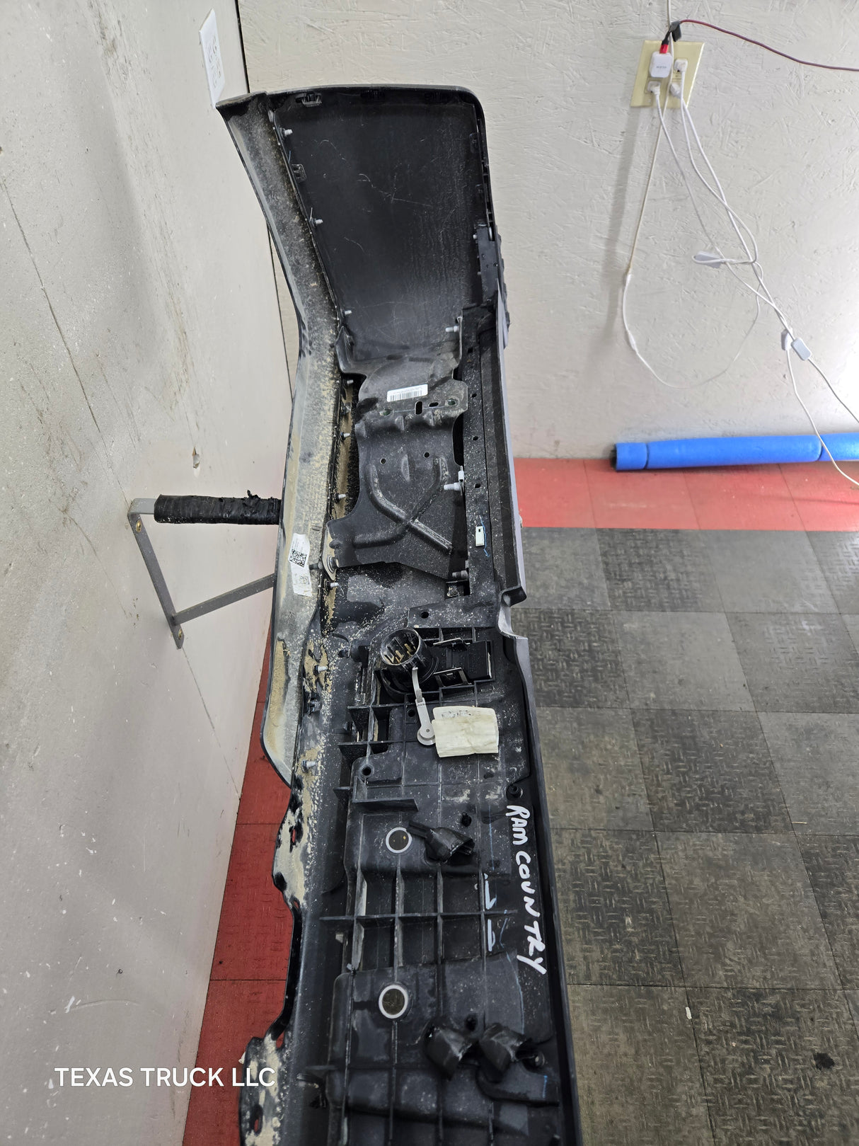2019-2025 Dodge Ram 2500 3500 5th Gen Rear Bumper