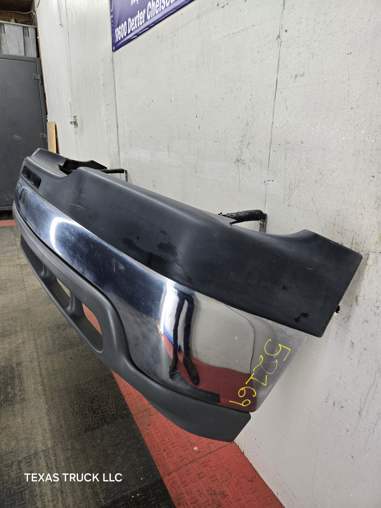 1999-2002 Chevrolet Silverado 2500HD 3500 Front Bumper