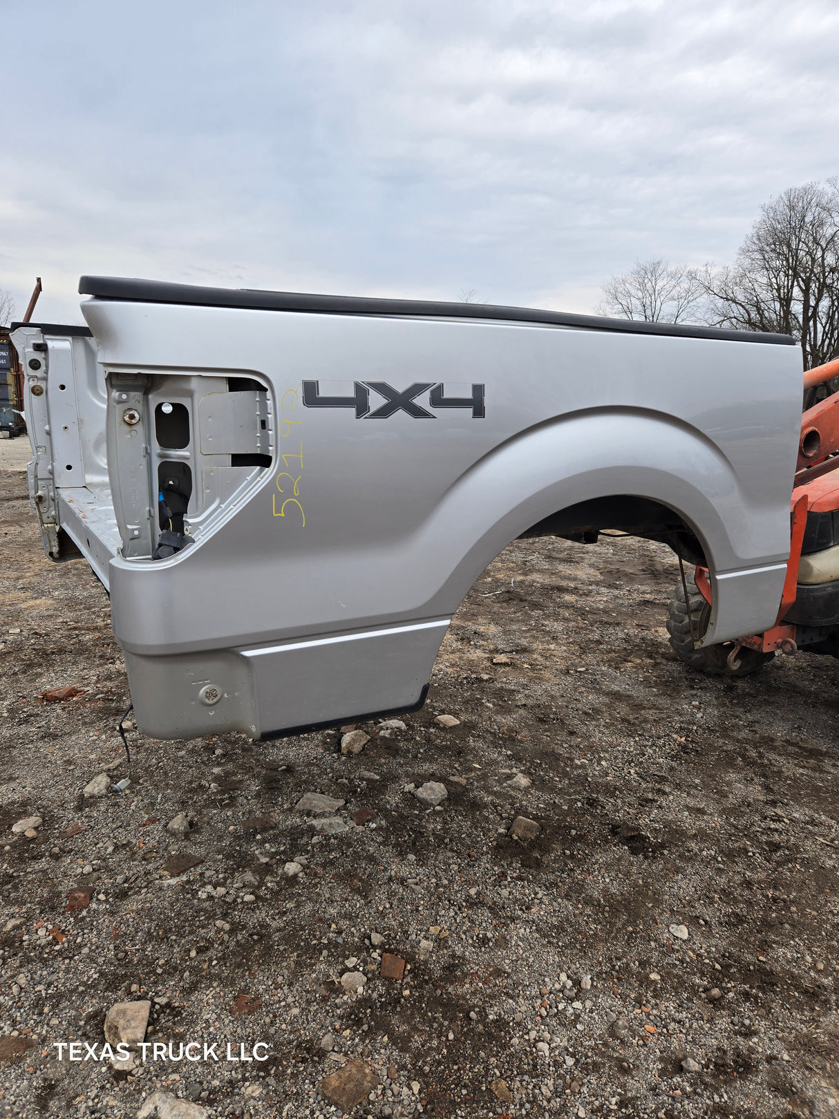 2009-2014 Ford F150 5' 6" Short Truck Bed