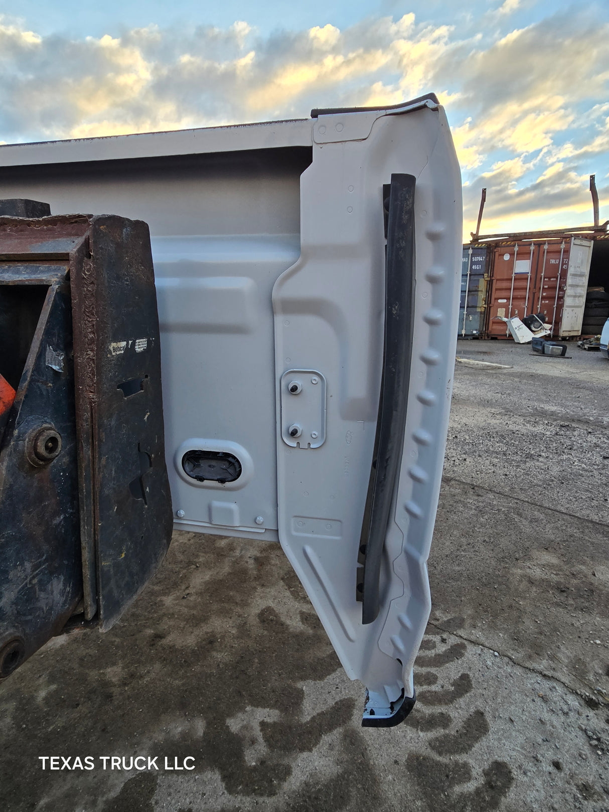 2017-2022 Ford F250 F350 Super Duty 6' 9" Short Truck Bed