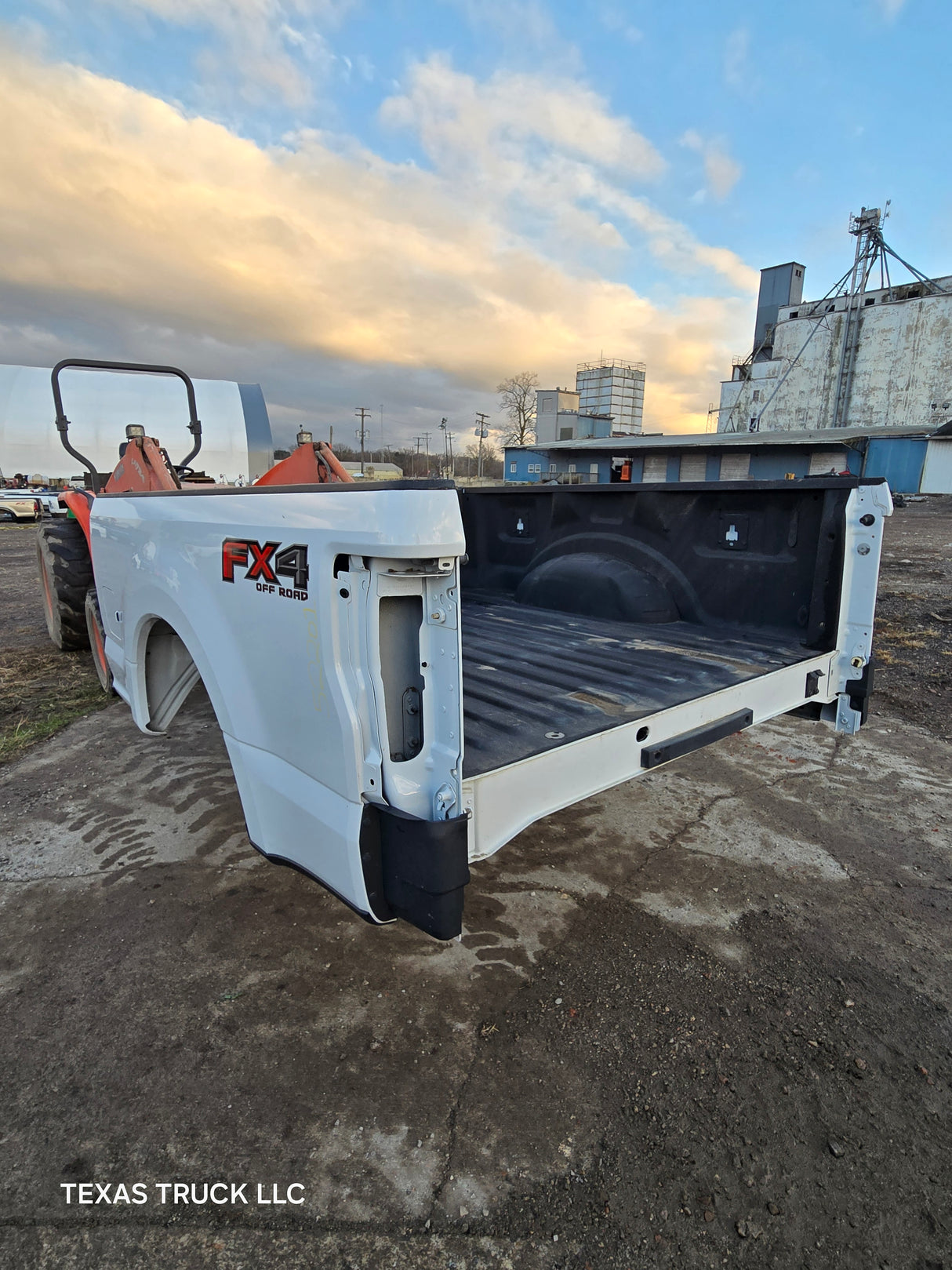 2017-2022 Ford F250 F350 Super Duty 6' 9" Short Truck Bed