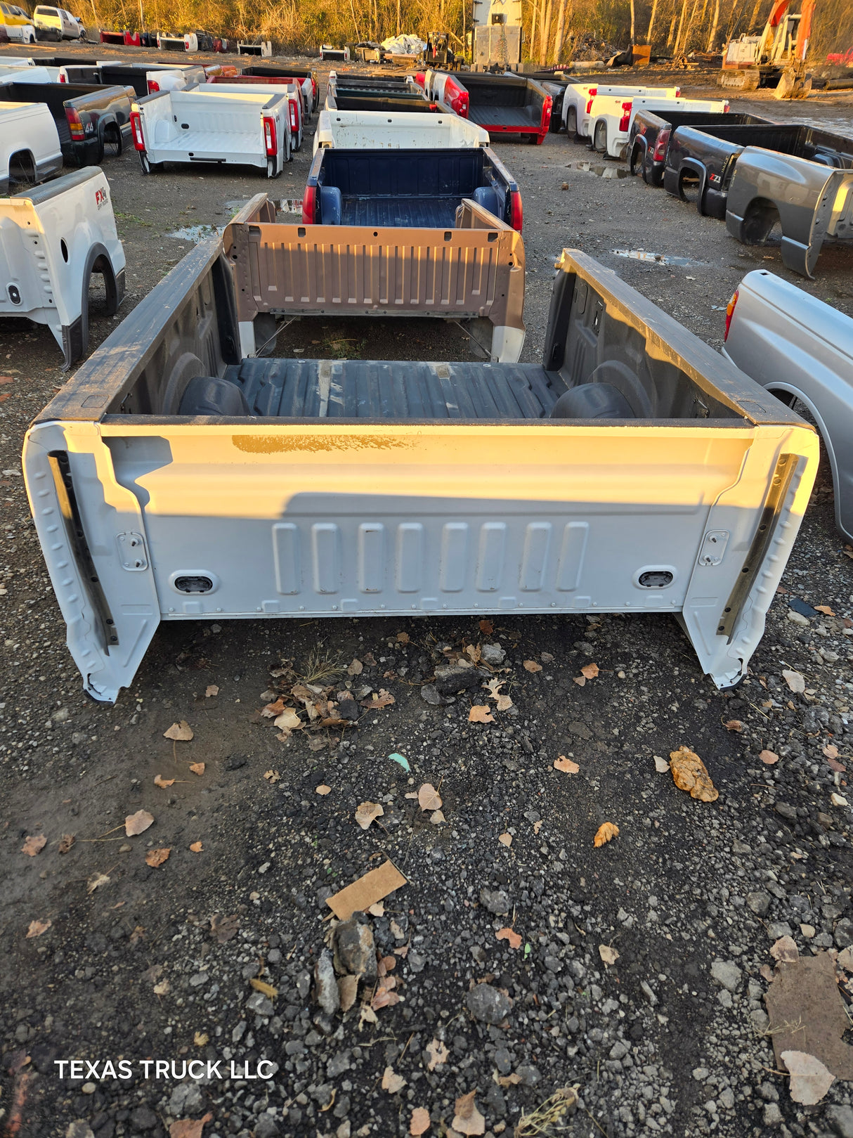 2017-2022 Ford F250 F350 Super Duty 6' 9" Short Truck Bed