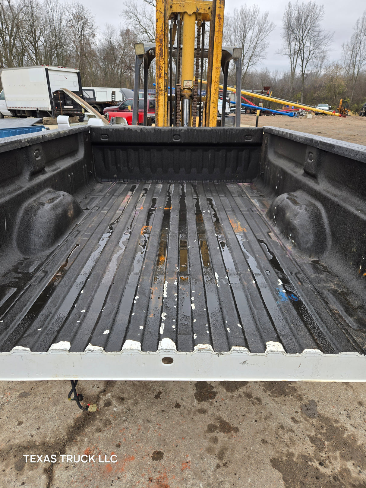 2014-2019 Chevrolet Silverado 1500 2500HD 3500 HD 8' Long Truck Bed