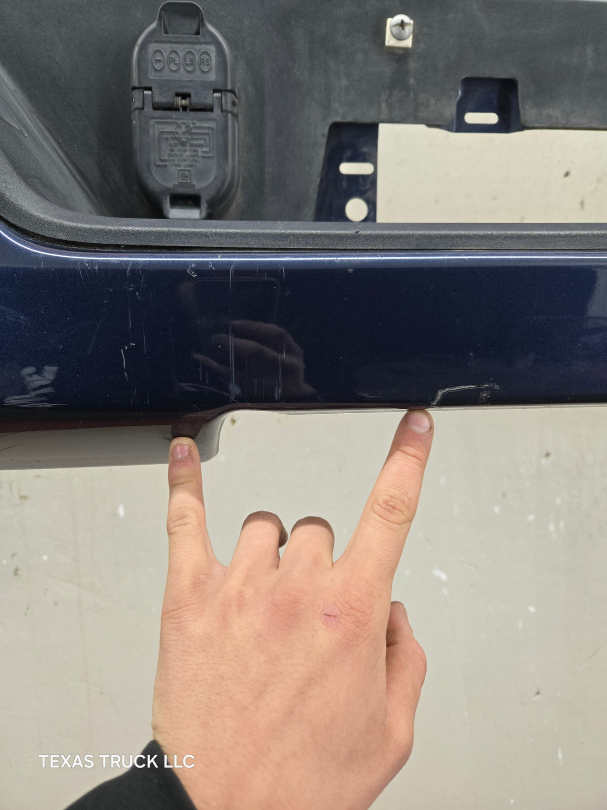 2019-2025 Chevrolet Silverado / GMC Sierra 2500 3500 HD Rear Bumper