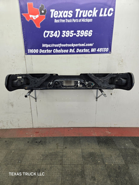 2019-2025 Chevrolet Silverado / GMC Sierra 2500 3500 HD Rear Bumper
