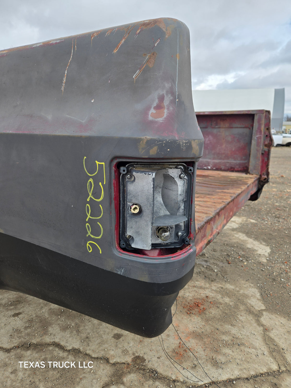 1979-1987 Chevrolet / GMC Square Body 8' Long Bed C10 C15 C20 C25 C35 K10 K15 K20 K25 K35