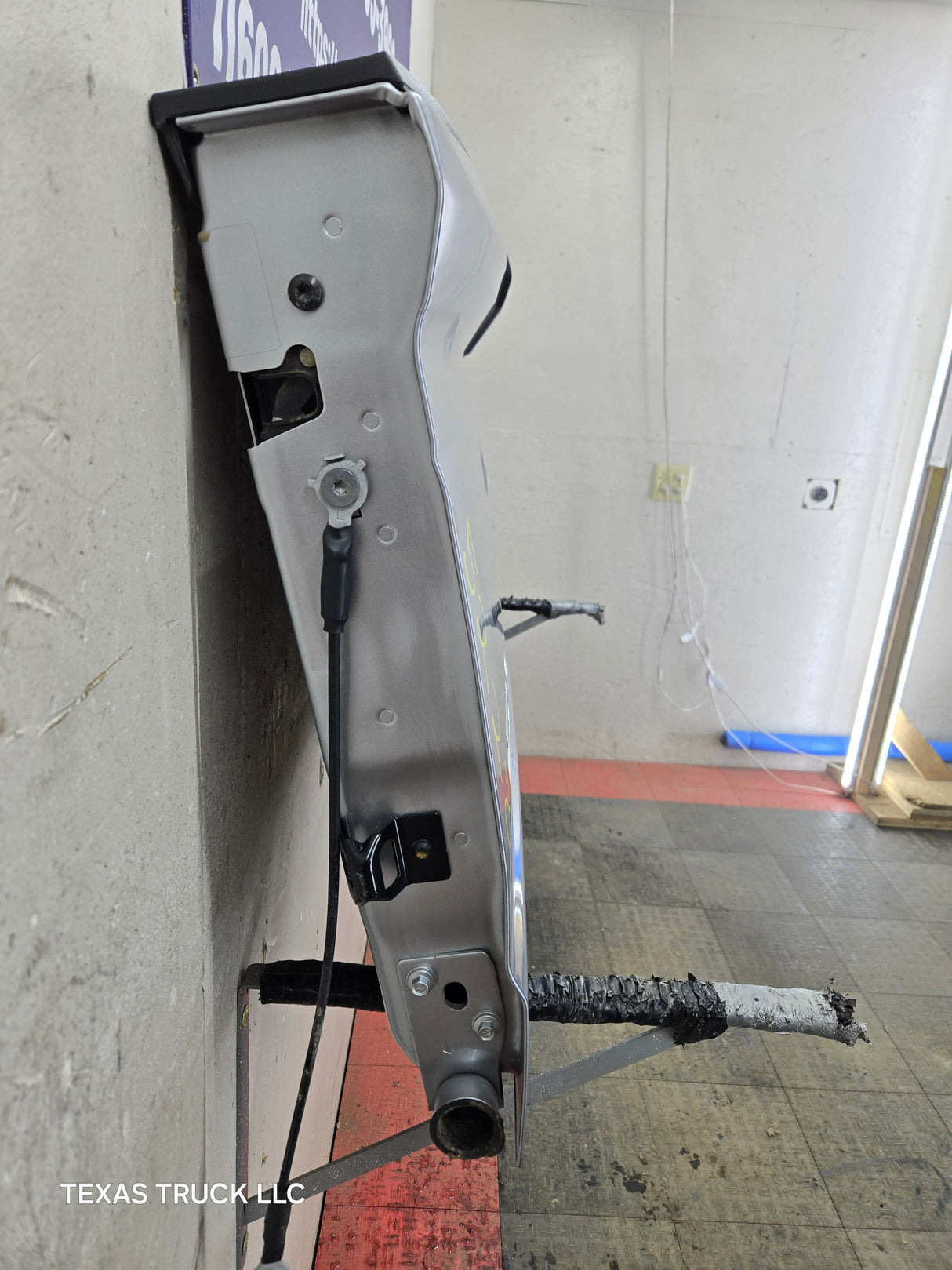 2023-2025 Ford F250 F350 F450 F550 Super Duty Tailgate
