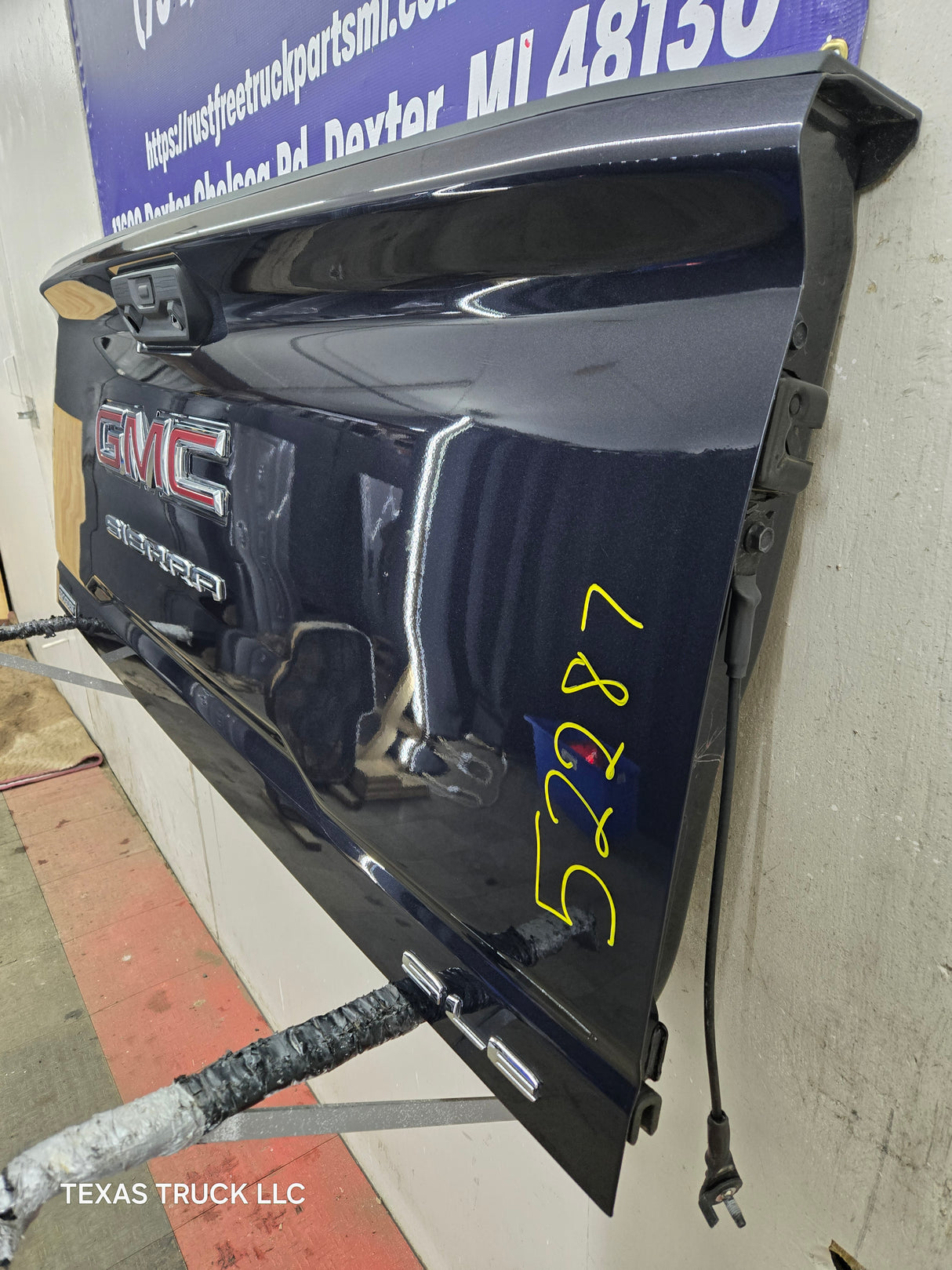2019-2025 GMC Sierra / Chevrolet Silverado 2500 3500 HD Tailgate