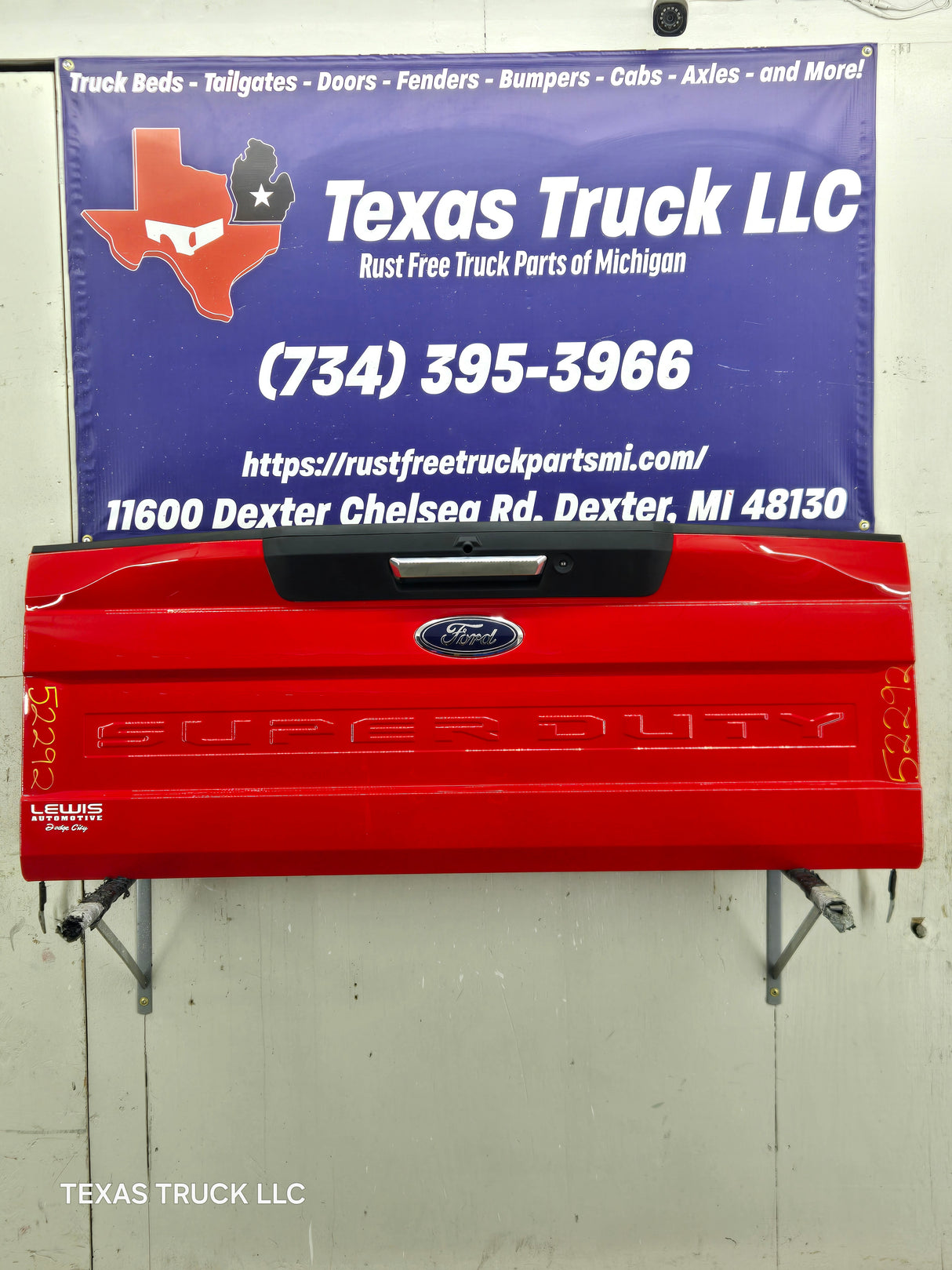2017-2022 Ford Super Duty F250 F350 F450 F550 Tailgate W/Step
