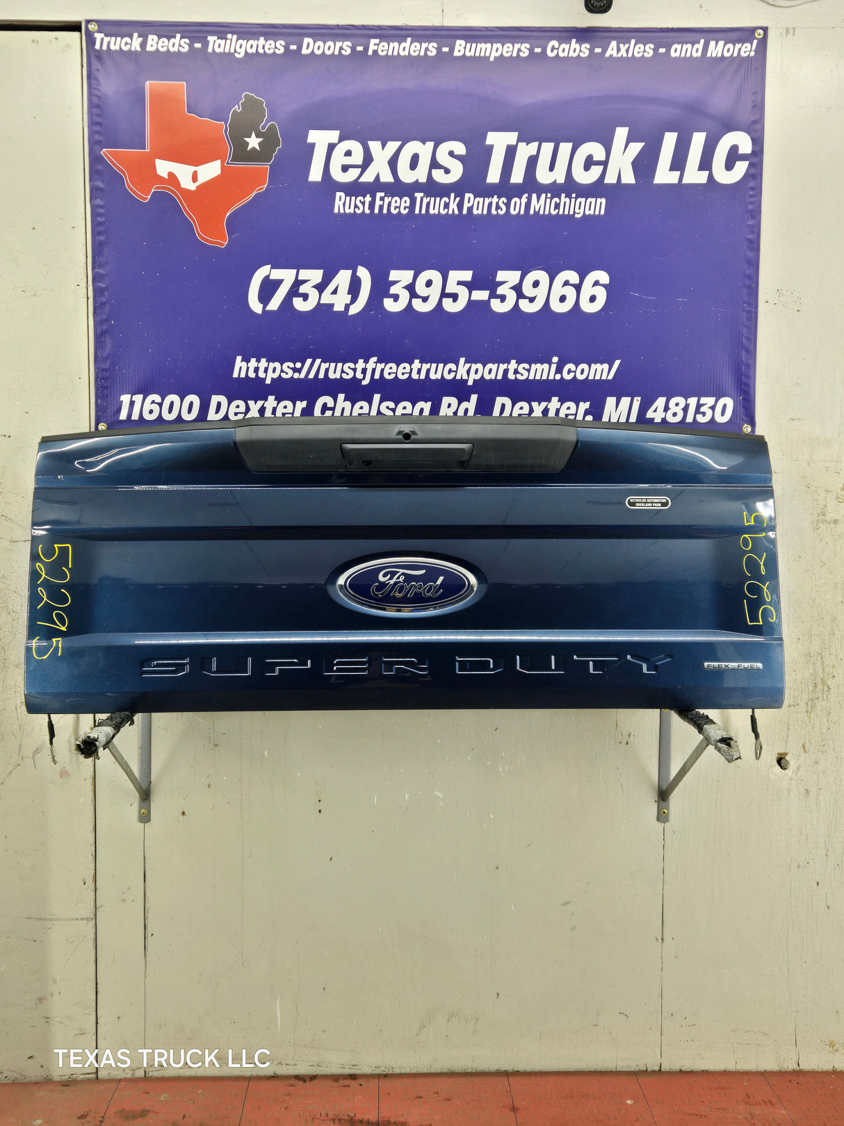 2017-2022 Ford Super Duty F250 F350 F450 F550 Tailgate W/Step