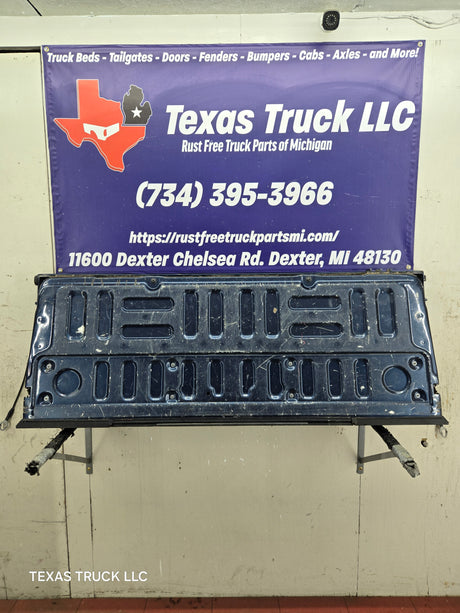 2017-2022 Ford Super Duty F250 F350 F450 F550 Tailgate W/Step