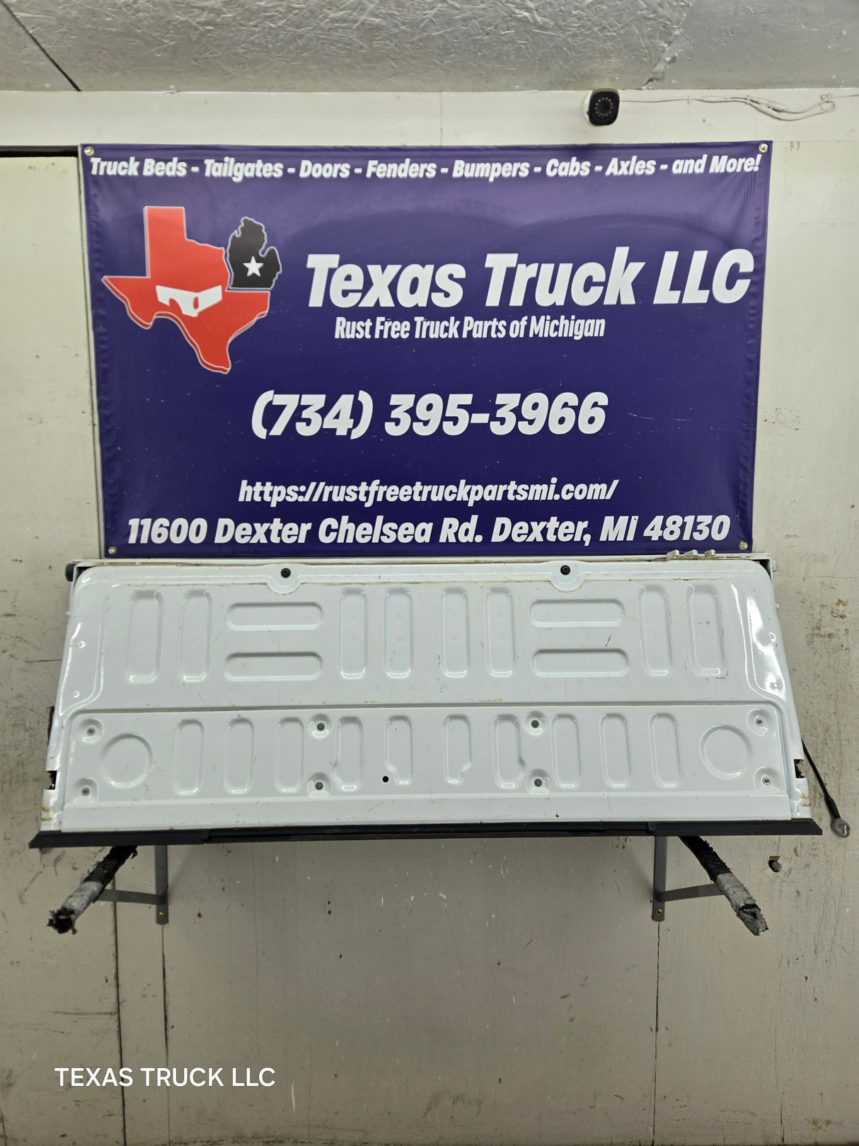 2017-2022 Ford Super Duty F250 F350 F450 F550 Tailgate W/Step