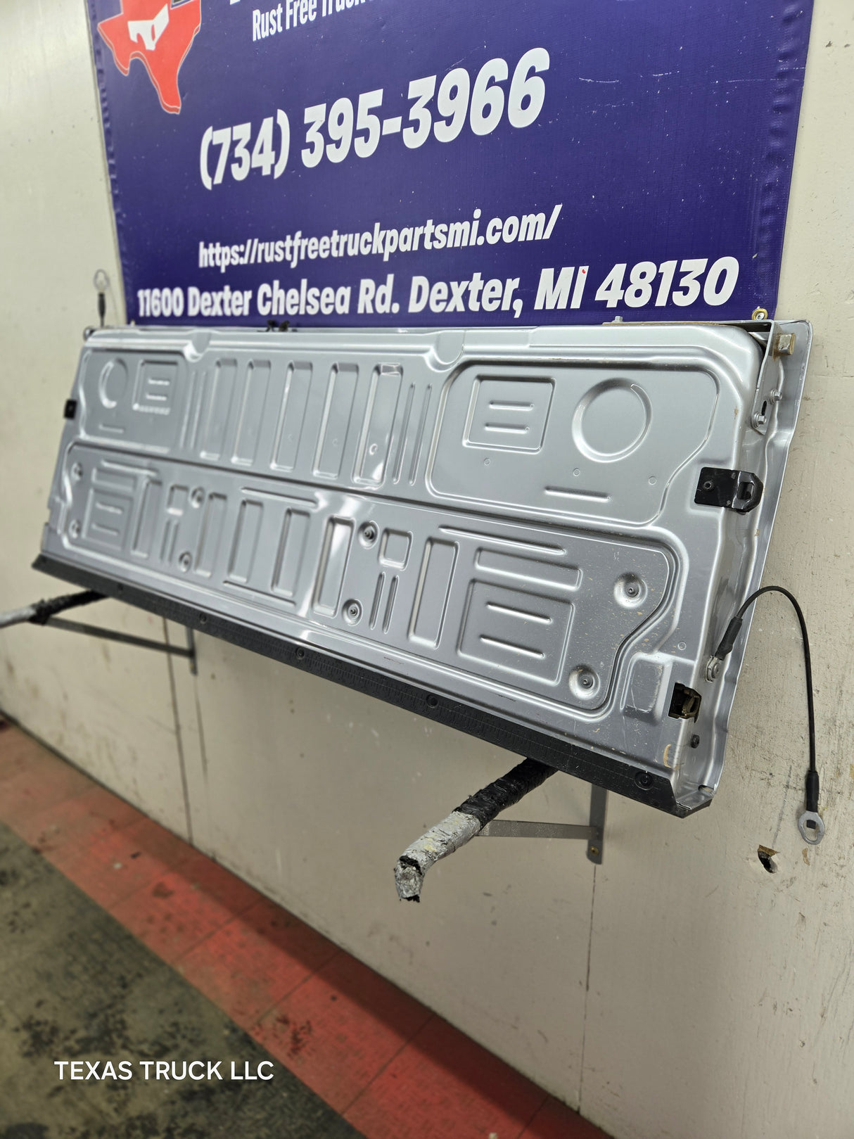 2023-2025 Ford F250 F350 F450 F550 Super Duty Tailgate