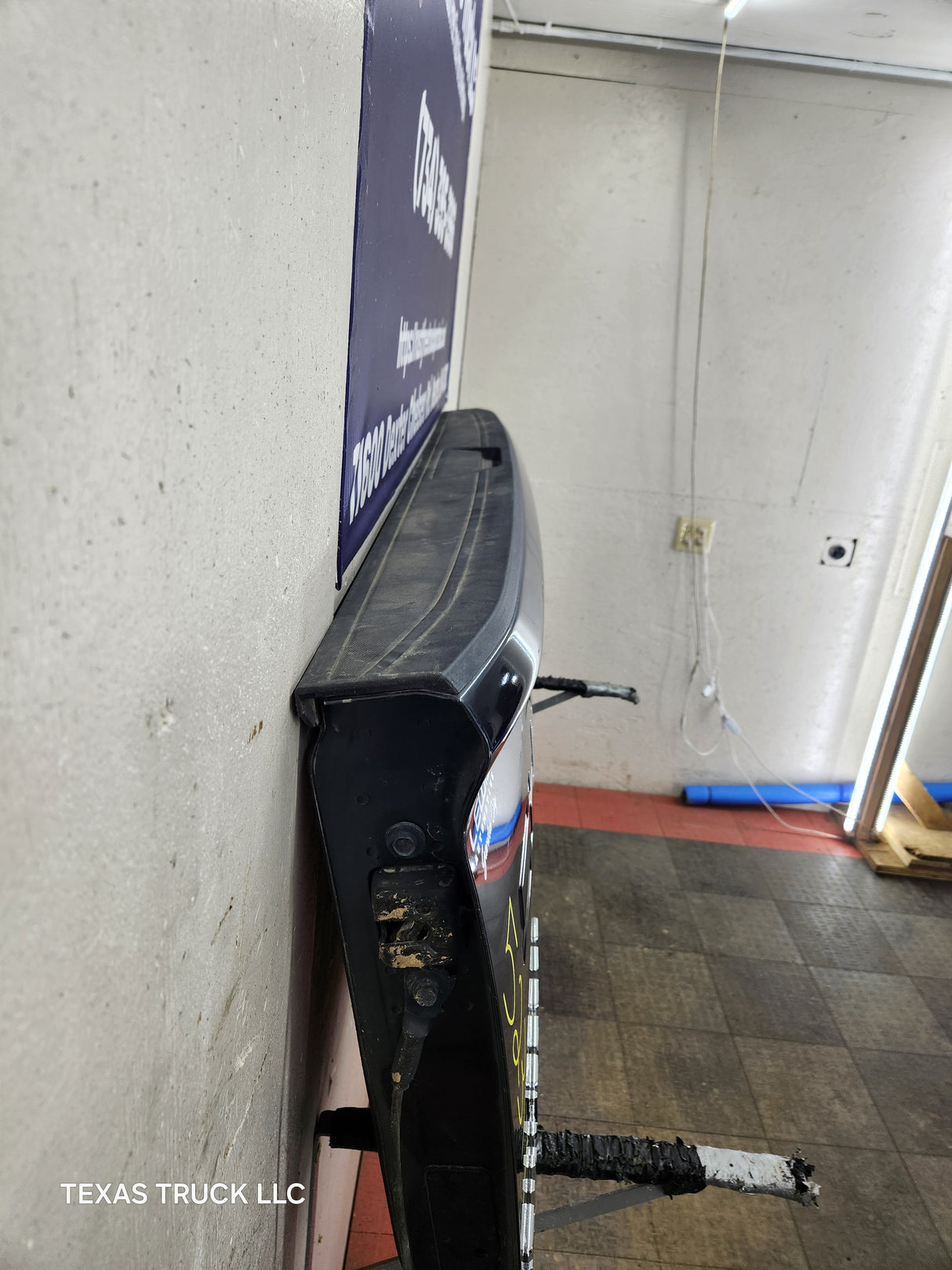 2019-2025 Chevrolet Silverado 2500 3500 Truck Tailgate