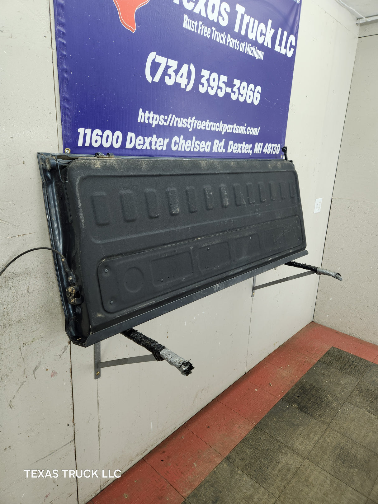 2019-2025 Chevrolet Silverado 2500 3500 Truck Tailgate