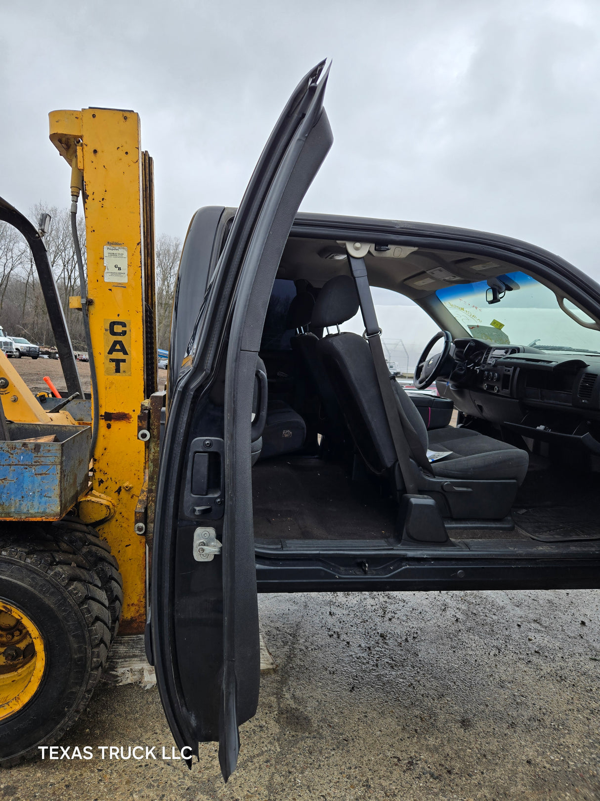 2007-2013 Chevrolet Silverado / GMC Sierra 1500 2500 3500 HD Extended Cab