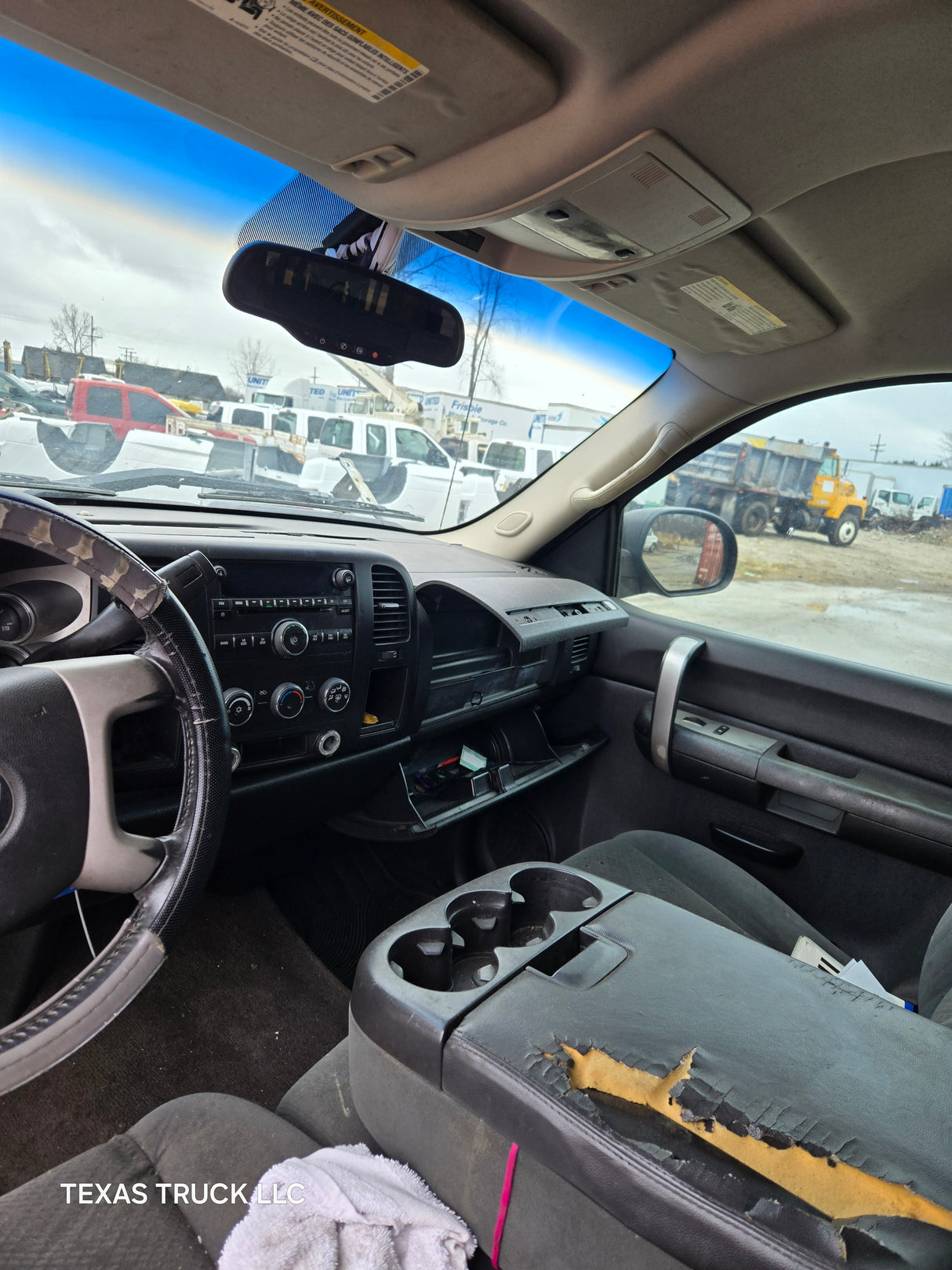 2007-2013 Chevrolet Silverado / GMC Sierra 1500 2500 3500 HD Extended Cab