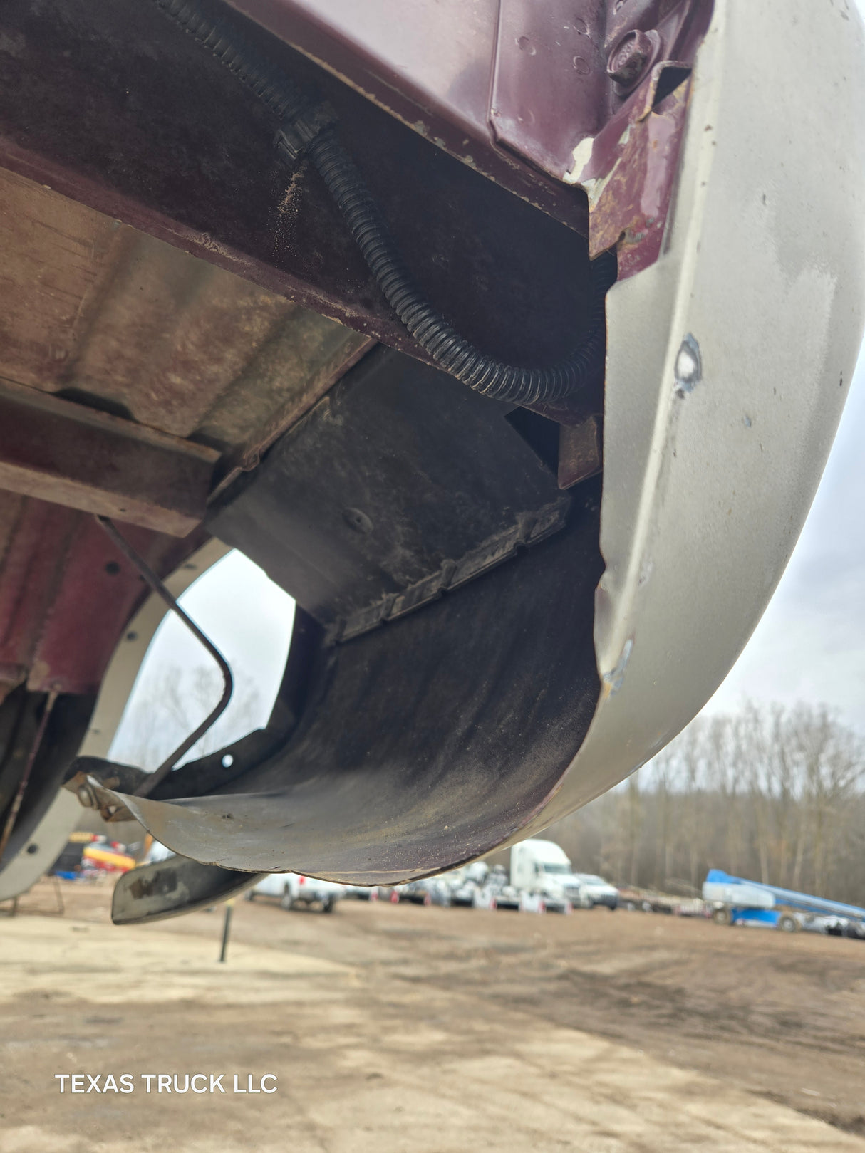 1999-2007 Chevrolet Silverado / GMC Sierra 1500 2500 3500 HD 6' 6" Short Truck Bed