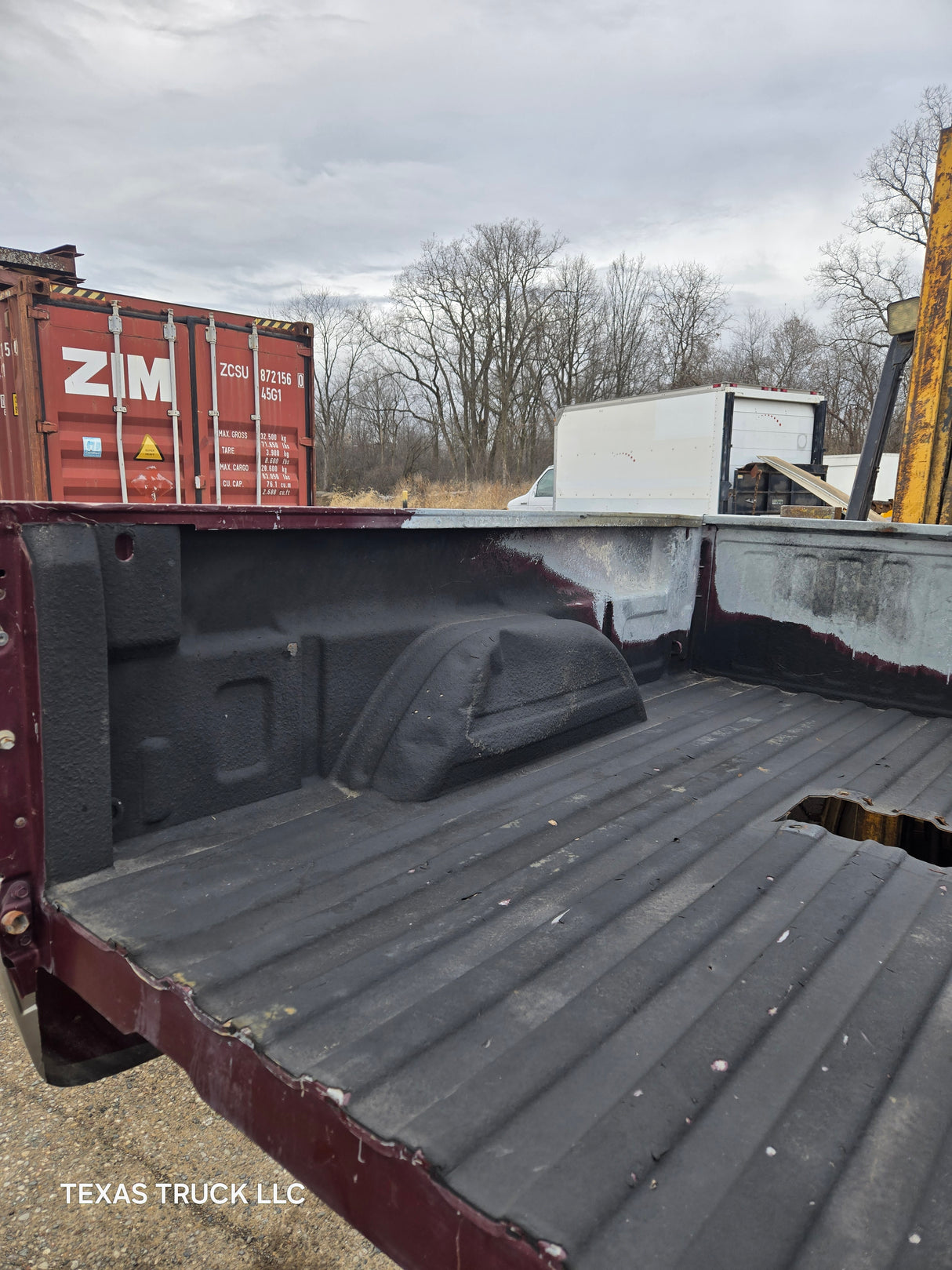 1999-2007 Chevrolet Silverado / GMC Sierra 1500 2500 3500 HD 6' 6" Short Truck Bed