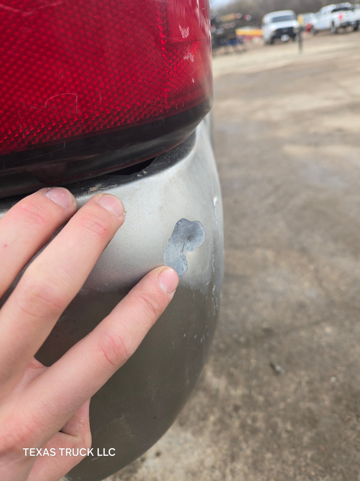 1999-2007 Chevrolet Silverado / GMC Sierra 1500 2500 3500 HD 6' 6" Short Truck Bed