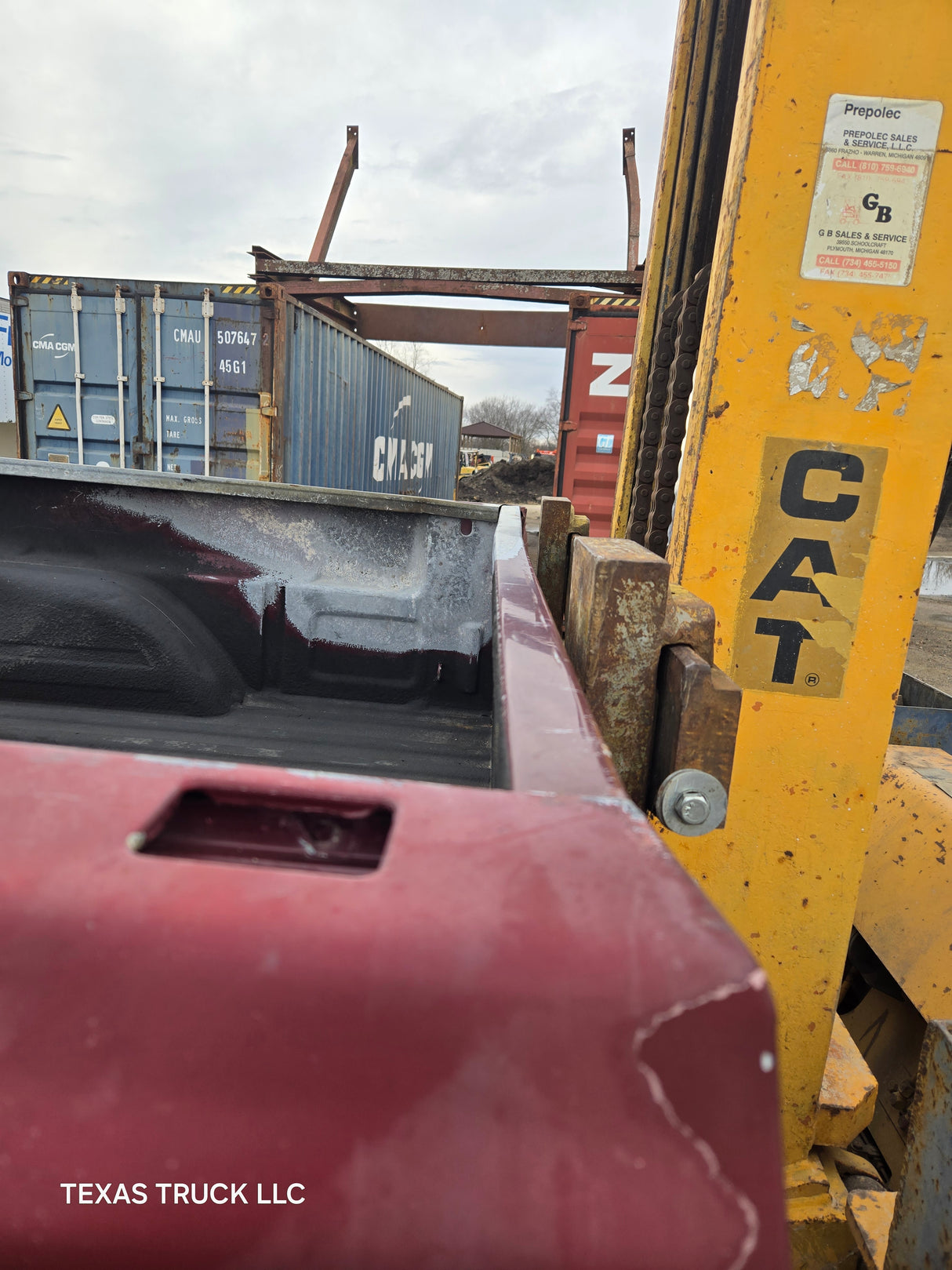 1999-2007 Chevrolet Silverado / GMC Sierra 1500 2500 3500 HD 6' 6" Short Truck Bed