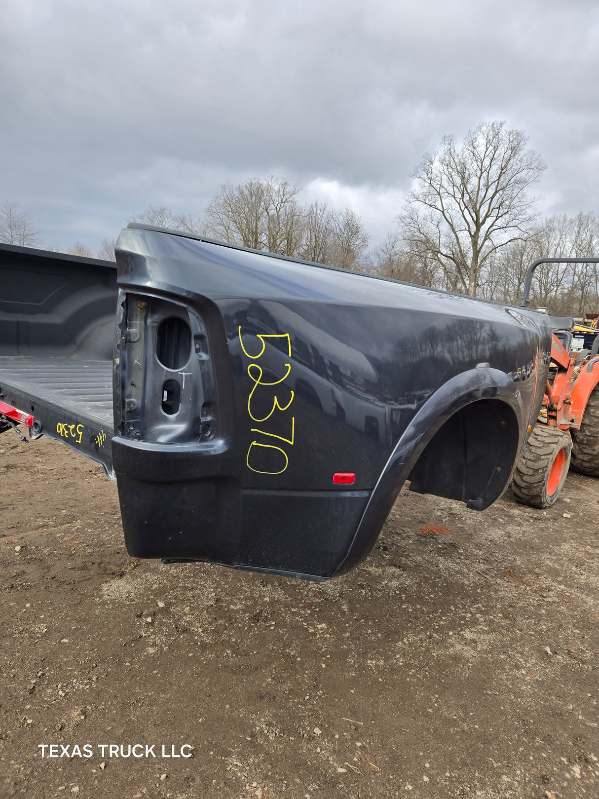 2009-2018 Dodge Ram 3500 4500 4th Gen Dually 8' Truck Truck Bed