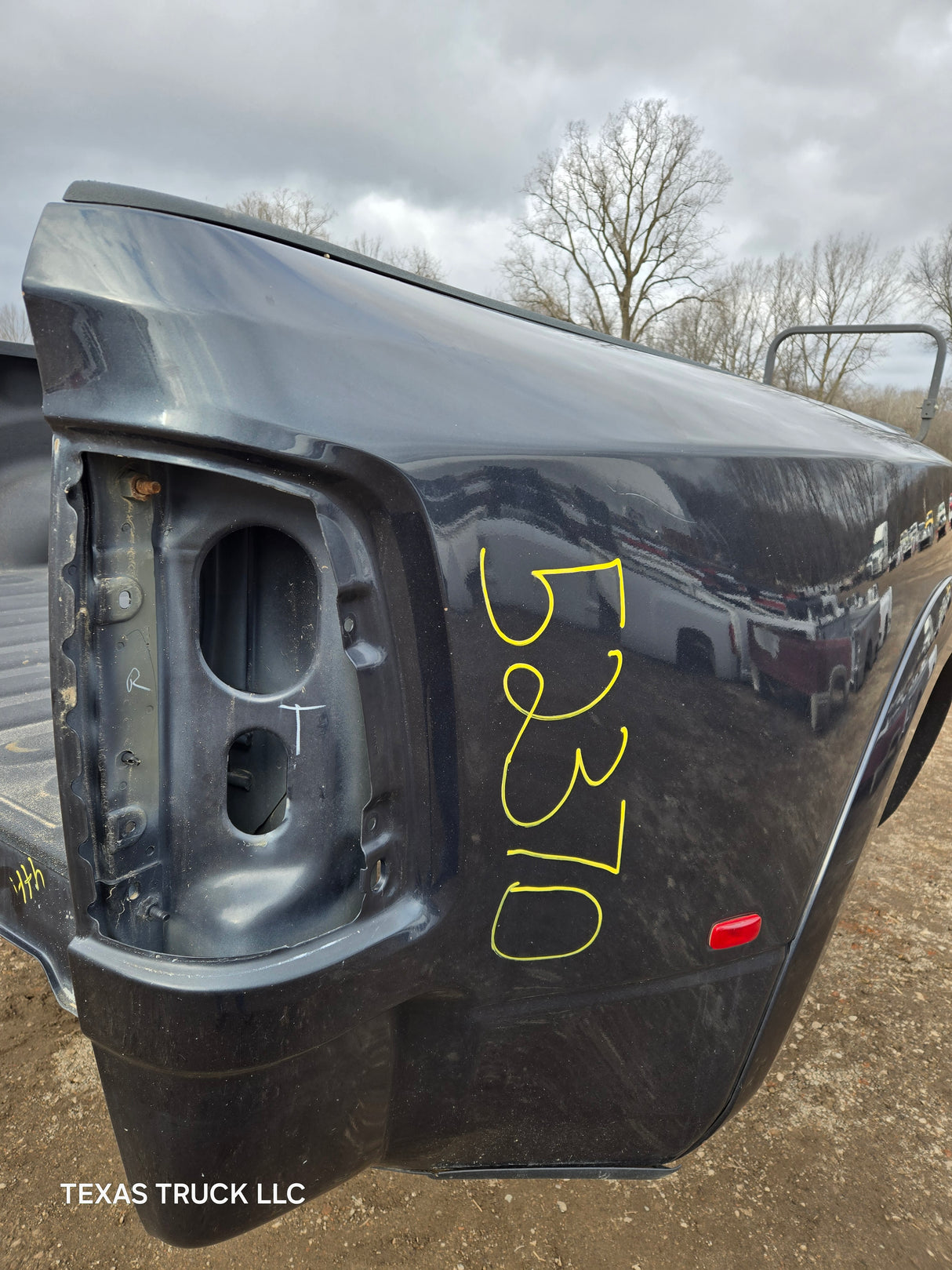 2009-2018 Dodge Ram 3500 4500 4th Gen Dually 8' Truck Truck Bed