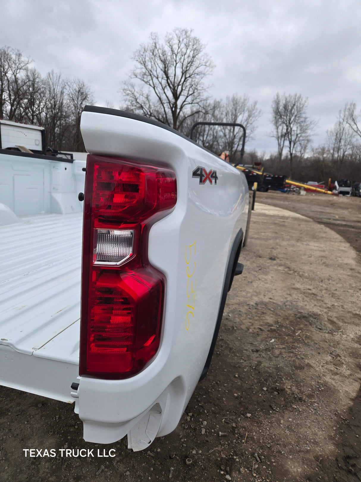2019-2025 Chevrolet Silverado 2500 3500 HD 8' Long Truck Bed