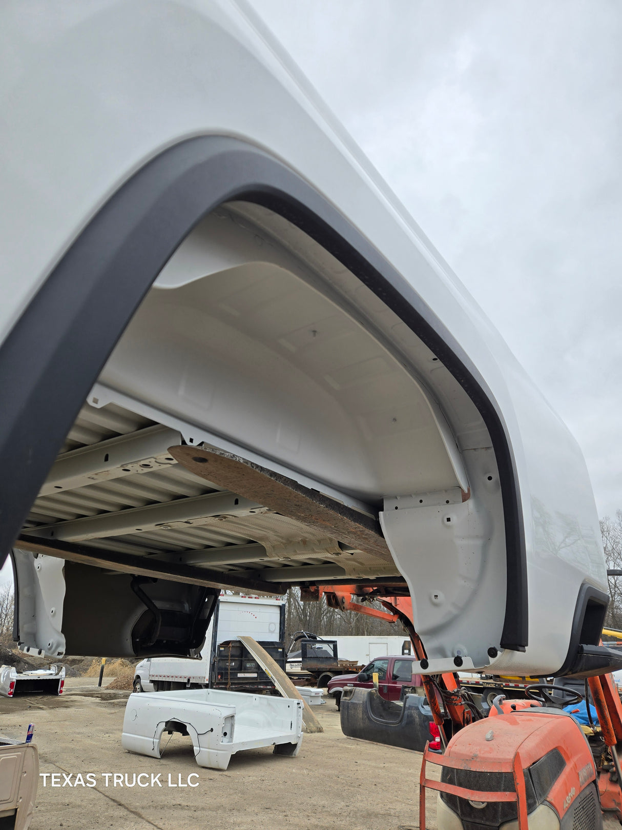 2019-2025 Chevrolet Silverado 2500 3500 HD 8' Long Truck Bed