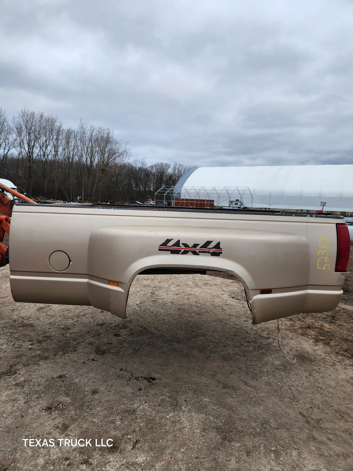 1988-2000 Chevrolet Silverado / GMC Sierra 3500 OBS 8' Dually Truck Bed