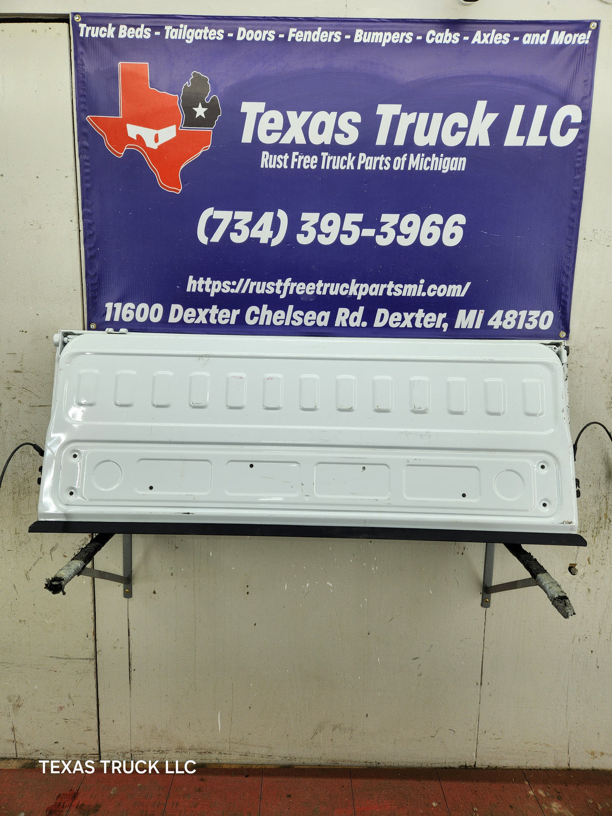 2019-2025 Chevrolet Silverado 2500 3500 Truck Tailgate