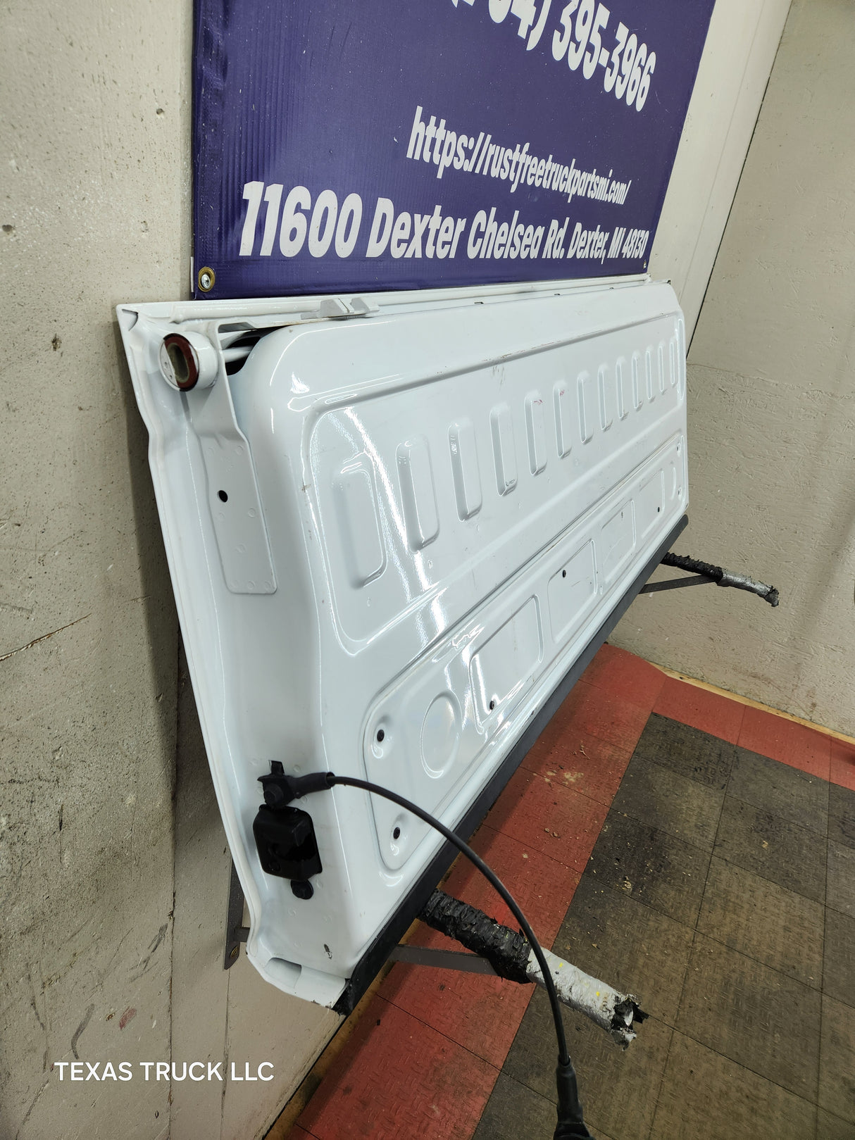 2019-2025 Chevrolet Silverado 2500 3500 Truck Tailgate