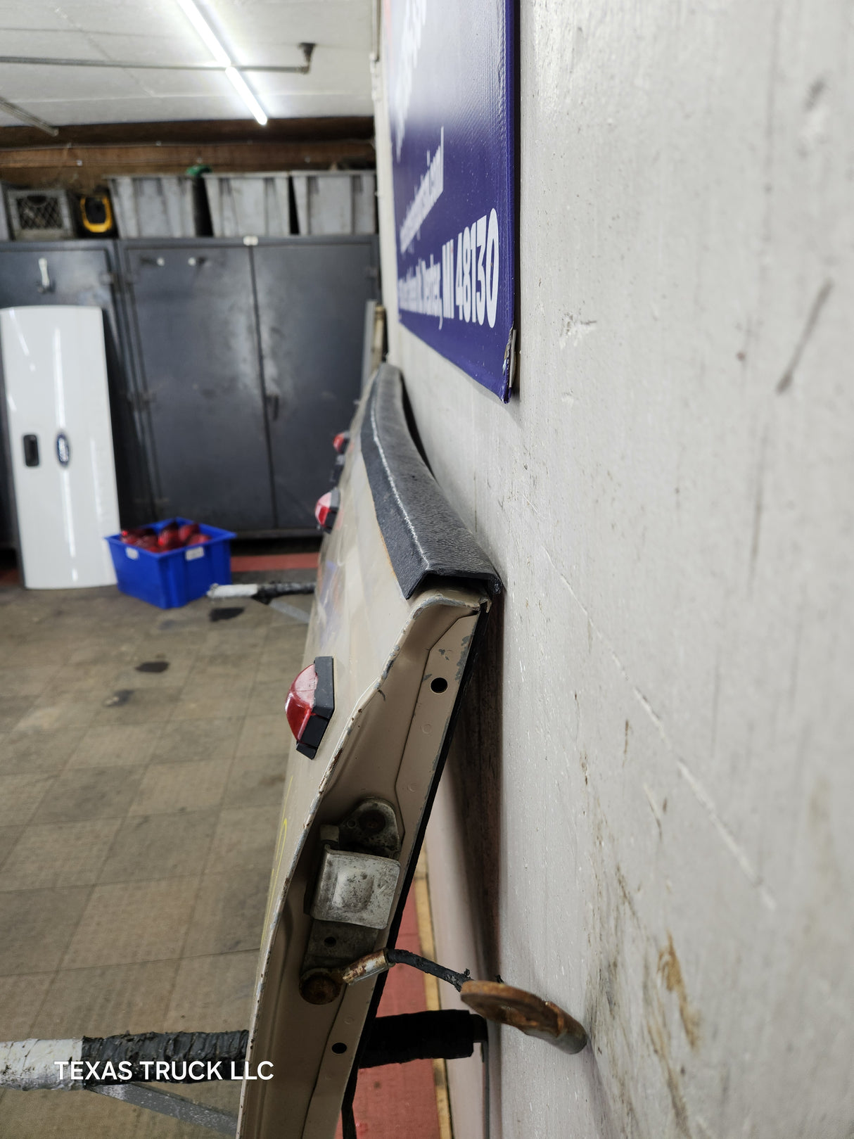 1988-1998 Chevrolet / GMC 1500 2500 3500 HD Tailgate