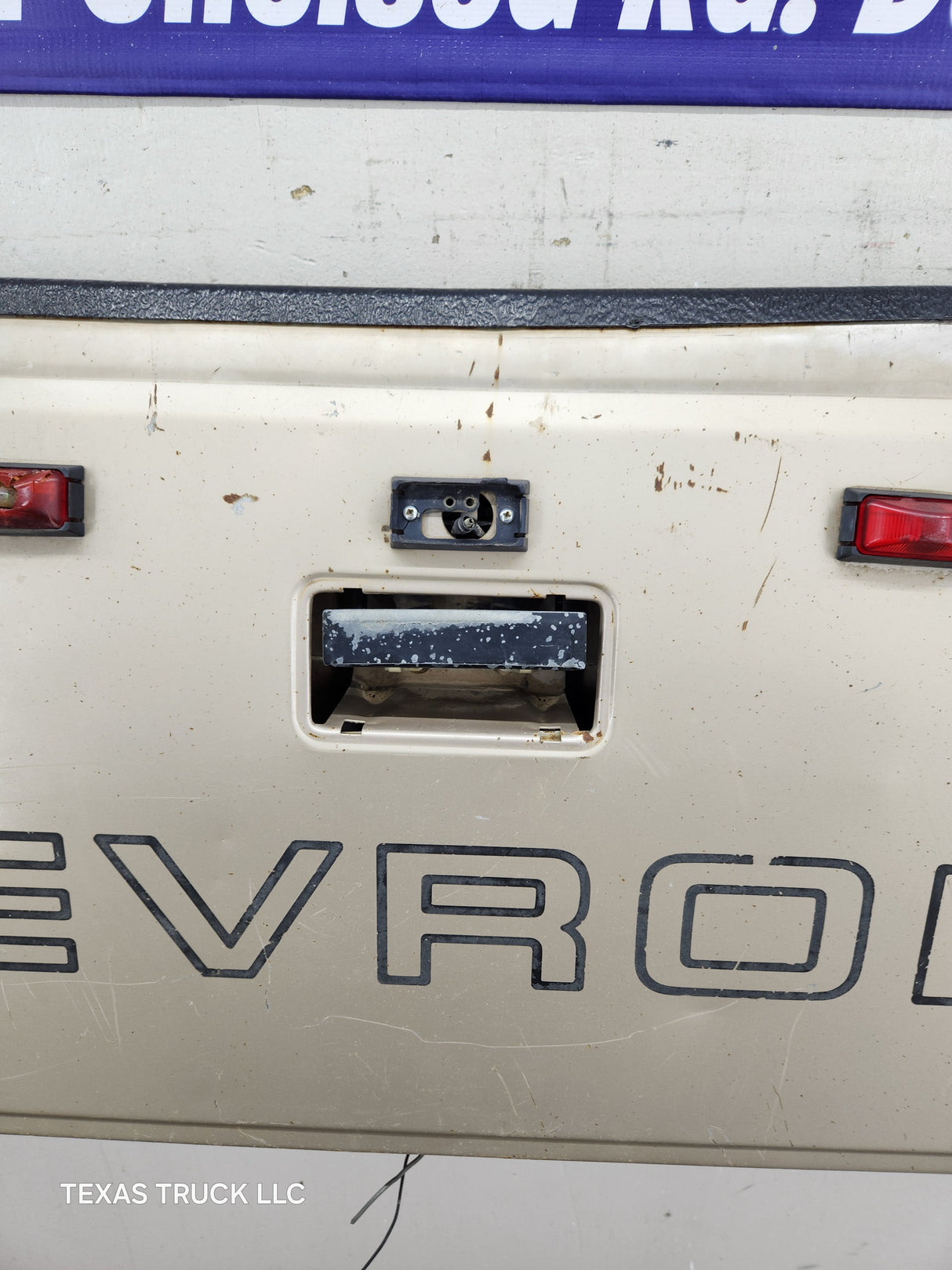 1988-1998 Chevrolet / GMC 1500 2500 3500 HD Tailgate