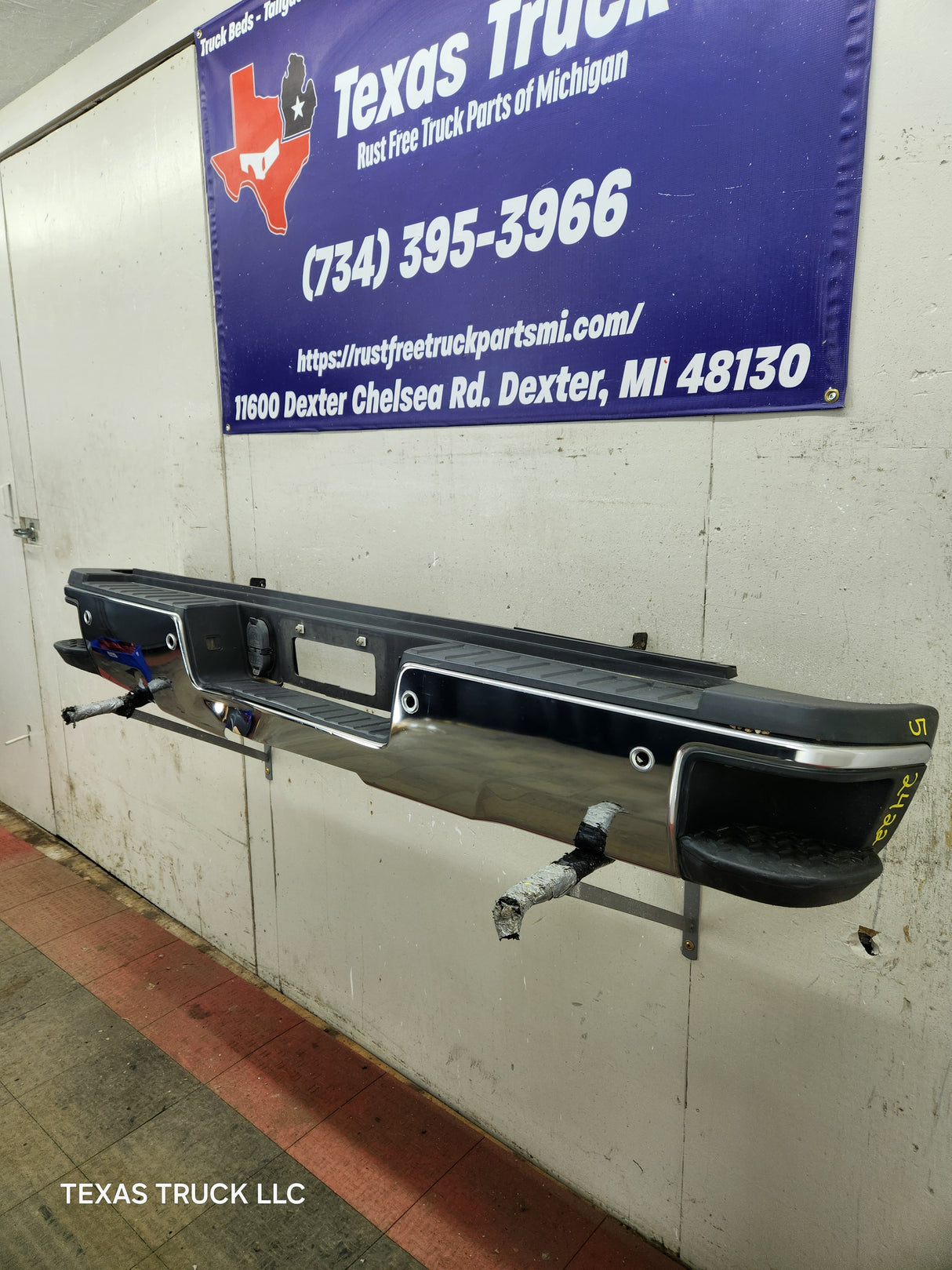 2015-2019 Chevrolet Silverado 2500HD 3500 HD Rear Bumper W/ Sensors