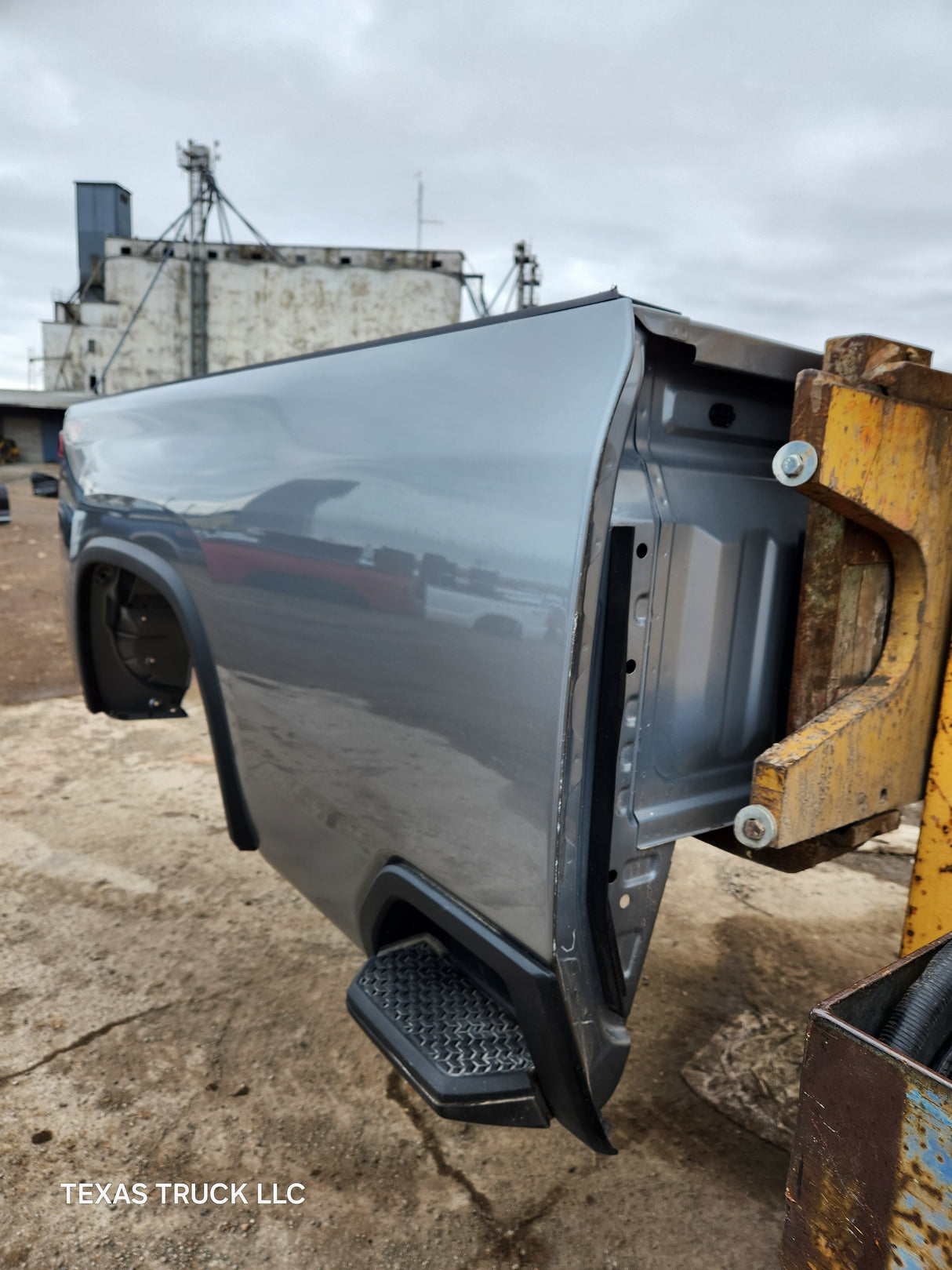 2019-2025 Chevrolet Silverado 2500 3500 HD 8' Long Truck Bed