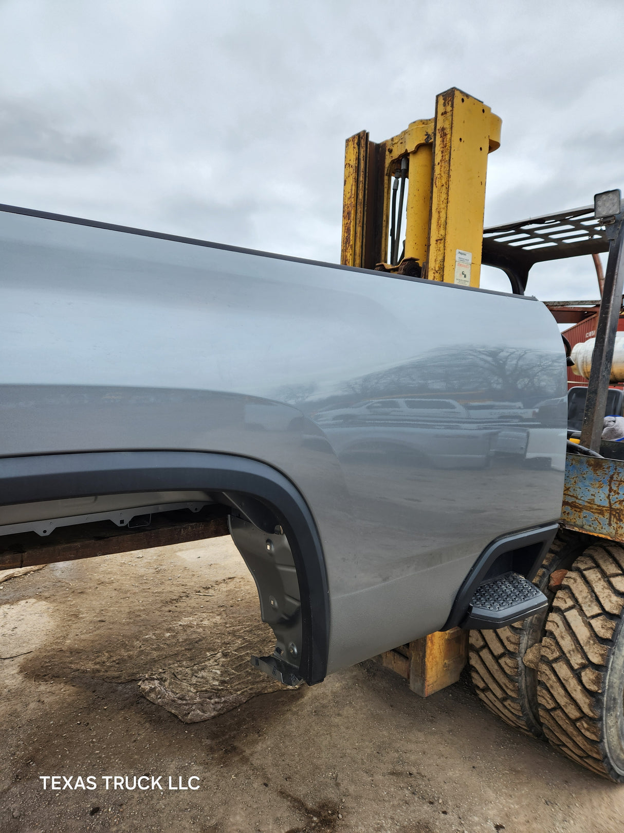 2019-2025 Chevrolet Silverado 2500 3500 HD 8' Long Truck Bed