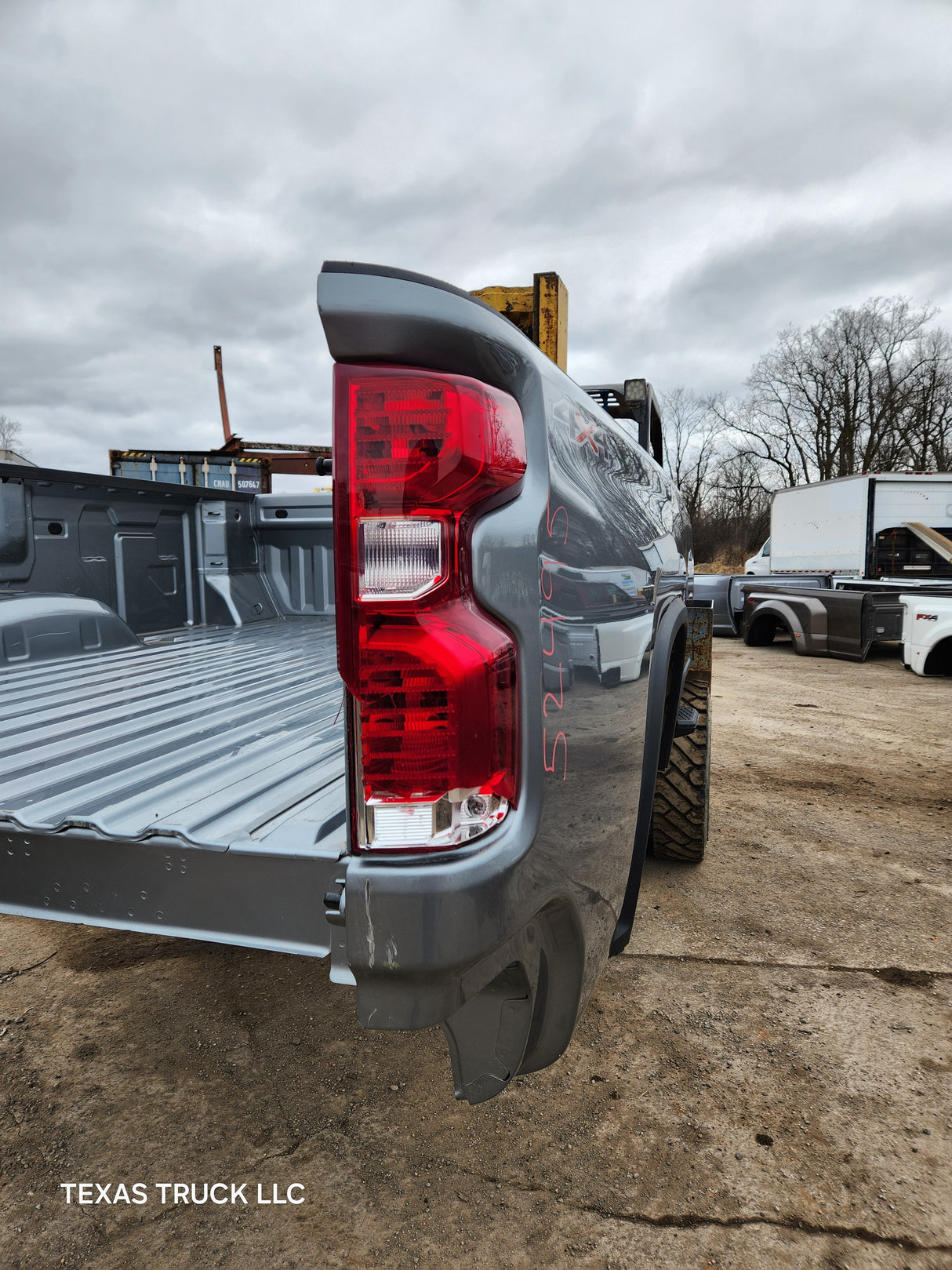 2019-2025 Chevrolet Silverado 2500 3500 HD 8' Long Truck Bed