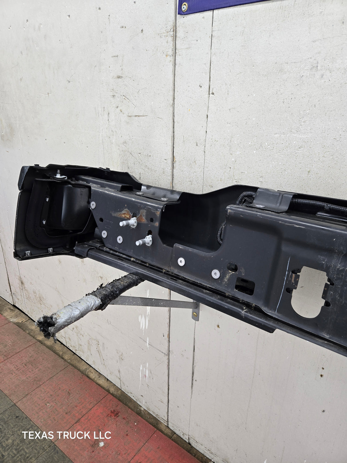 2023-2025 Ford Super Duty Rear Bumper F250 F350 F450 F550