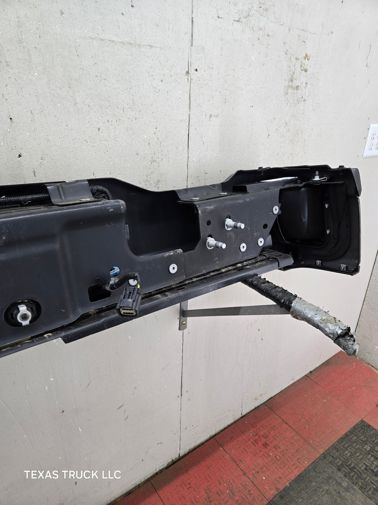 2023-2025 Ford Super Duty Rear Bumper F250 F350 F450 F550