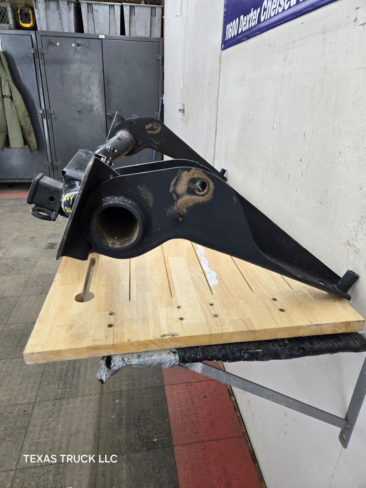 2019-2023 Chevrolet Silverado / GMC Sierra 1500 Rear Receiver Tow Hitch