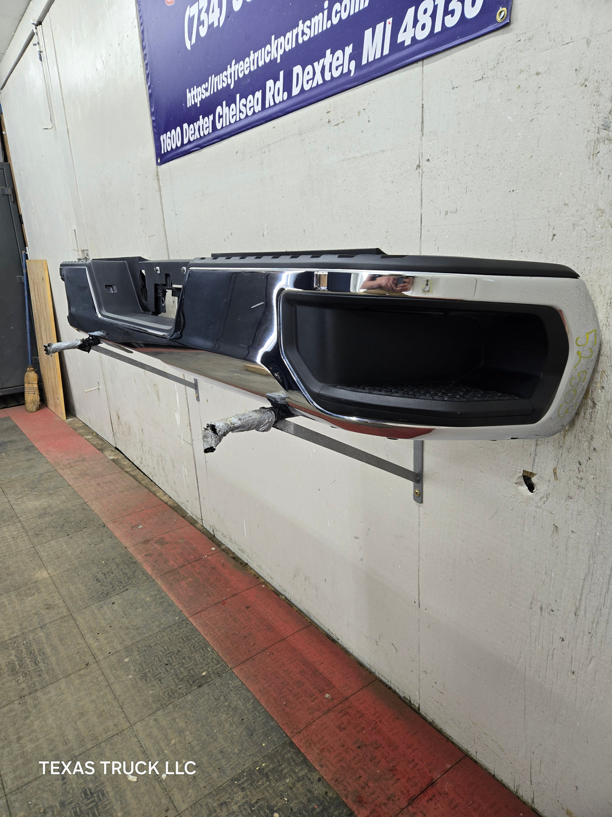 2019-2025 Chevrolet Silverado / GMC Sierra 2500 3500 HD Rear Bumper
