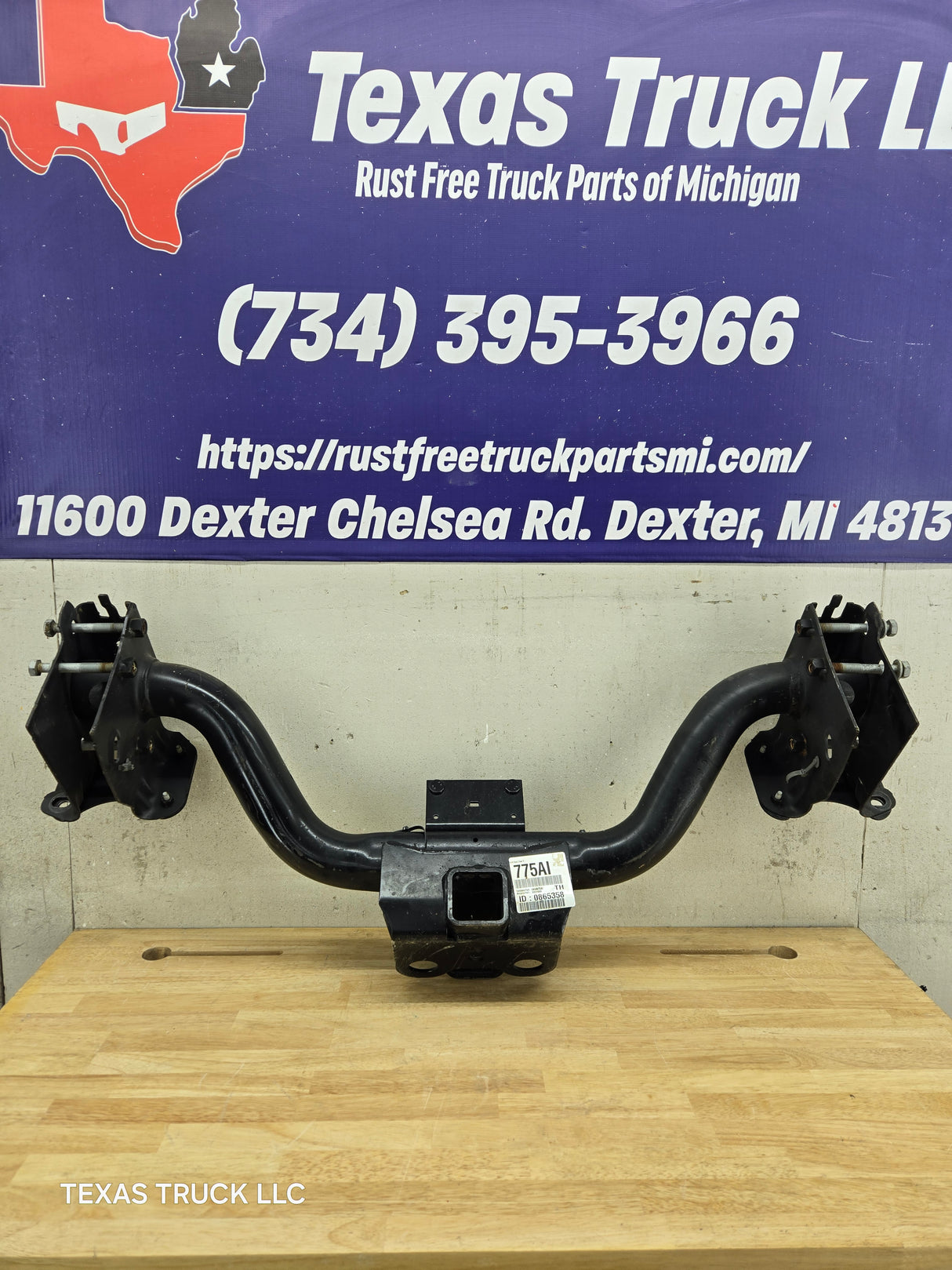2013-2018 4th Gen Dodge Ram 2500 3500 Rear Receiver Tow Hitch Mopar (68140775AI)