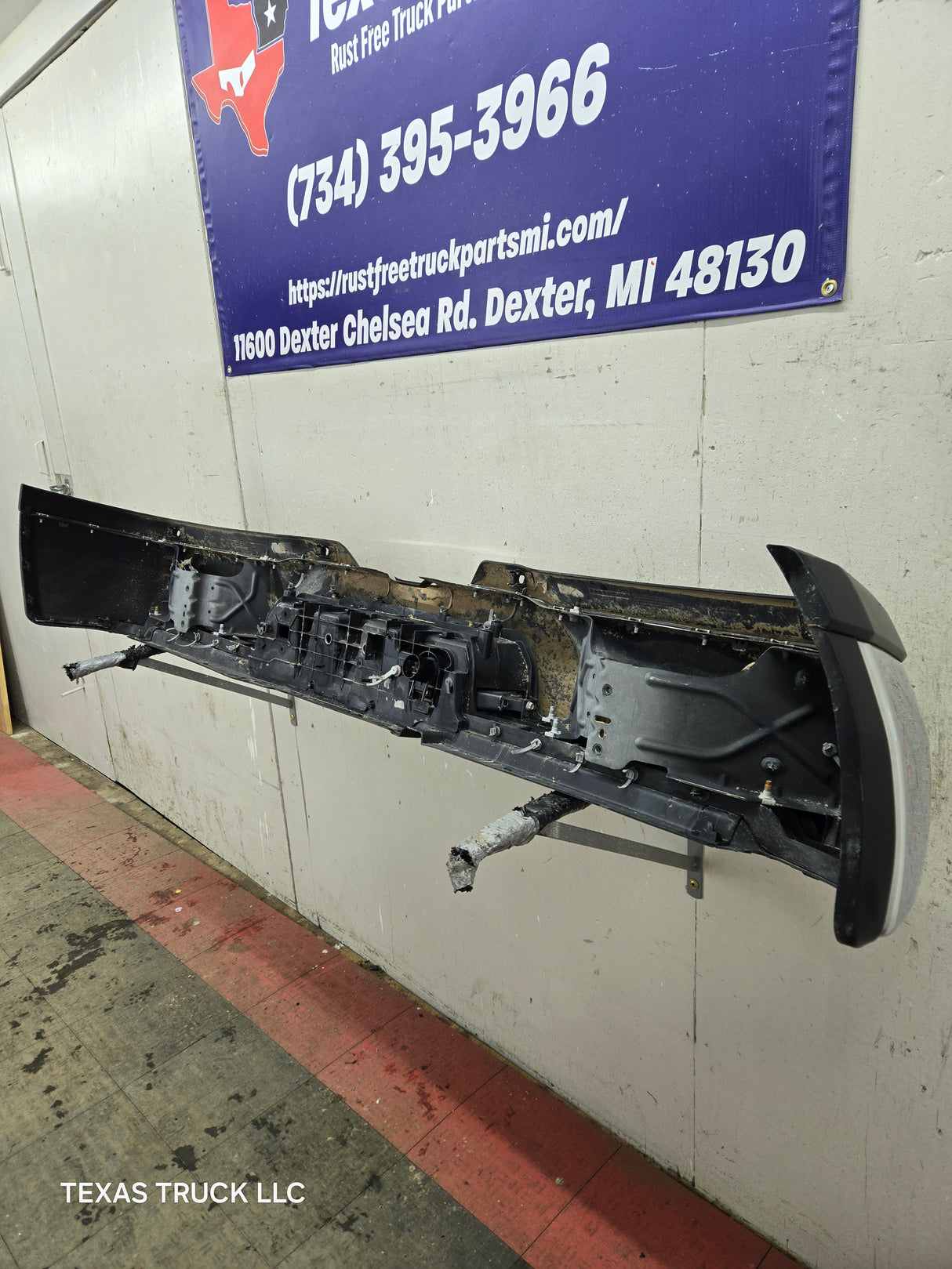 2019-2025 Dodge Ram 2500 3500 5th Gen Rear Bumper