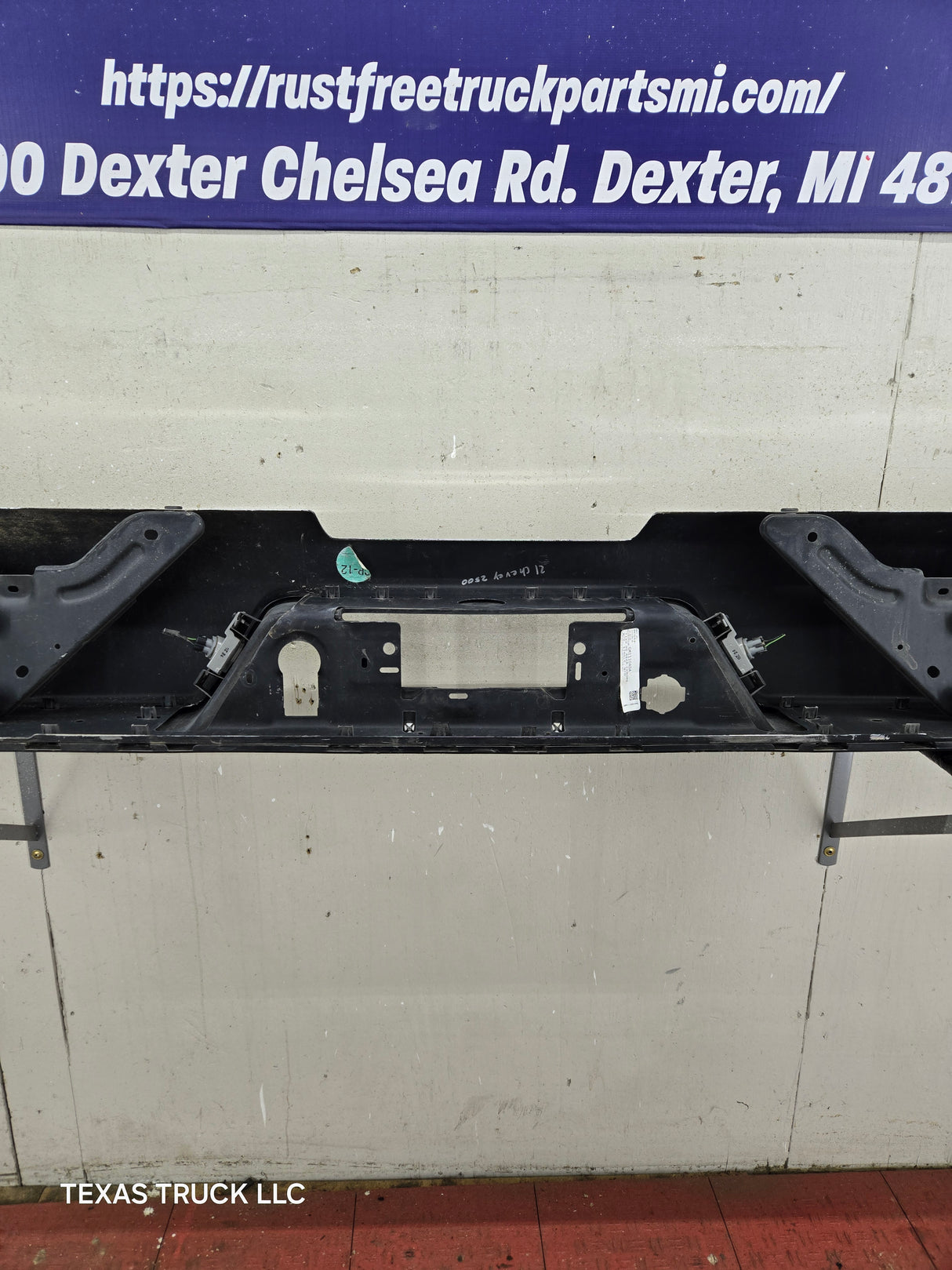 2019-2025 Chevrolet Silverado / GMC Sierra 2500 3500 HD Rear Bumper