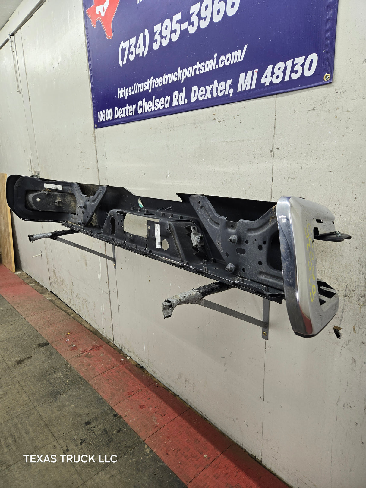 2019-2025 Chevrolet Silverado / GMC Sierra 2500 3500 HD Rear Bumper